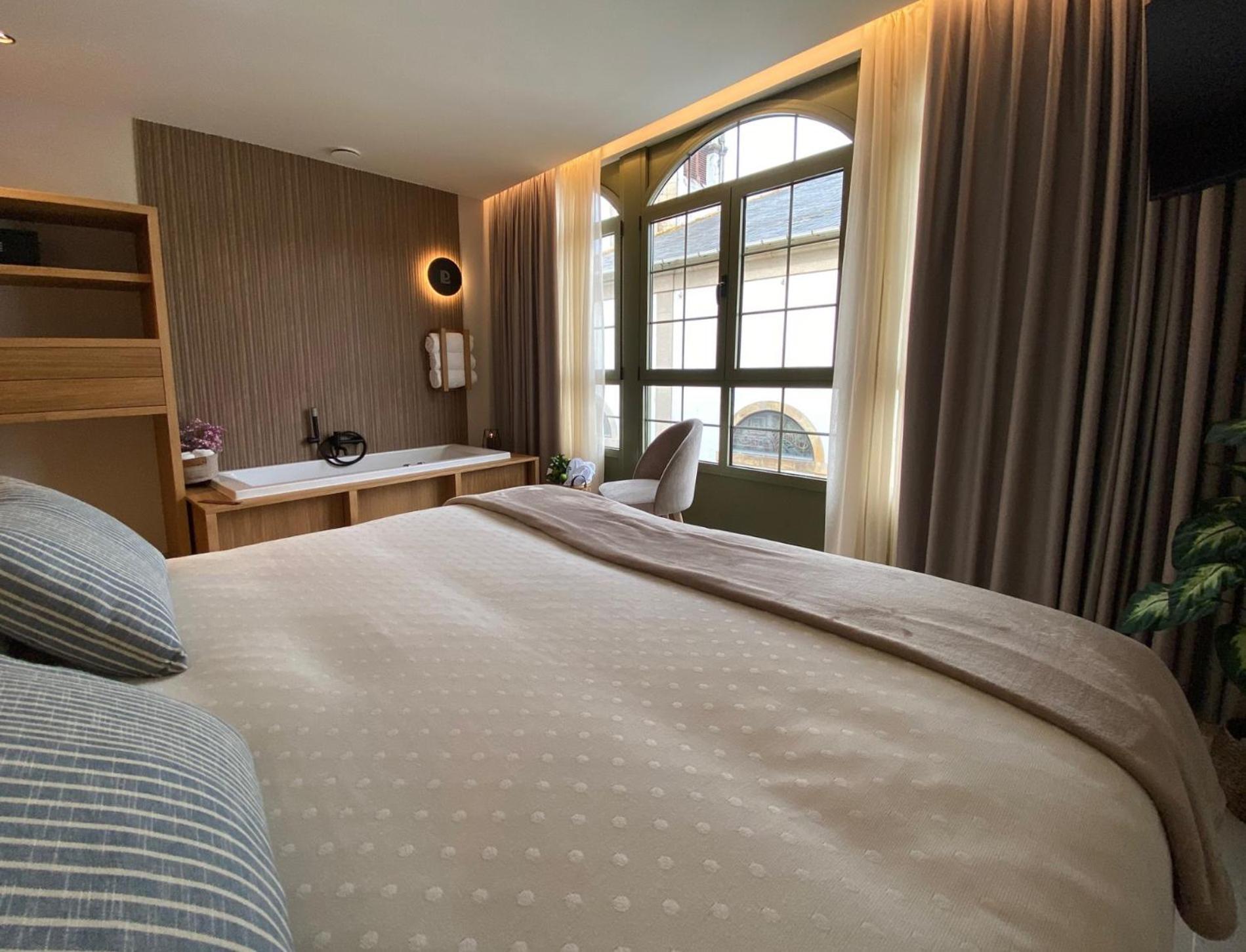 Puerto De Hotel Luarca