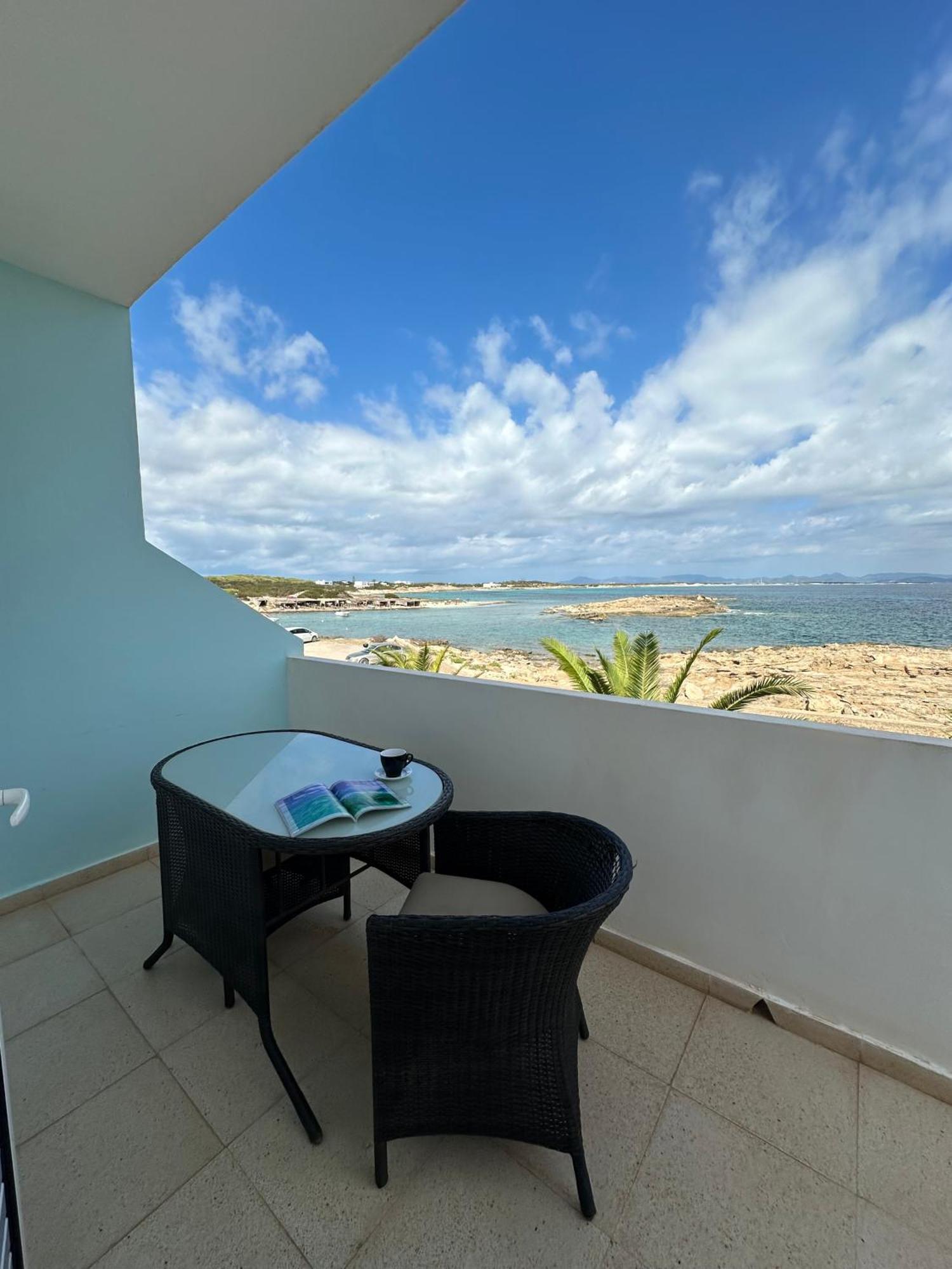 Hotel Roca Bella Es Pujols