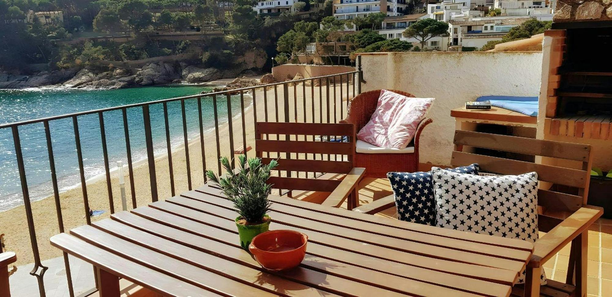 Beach 2 - Terrace Penthouse On The Beach *