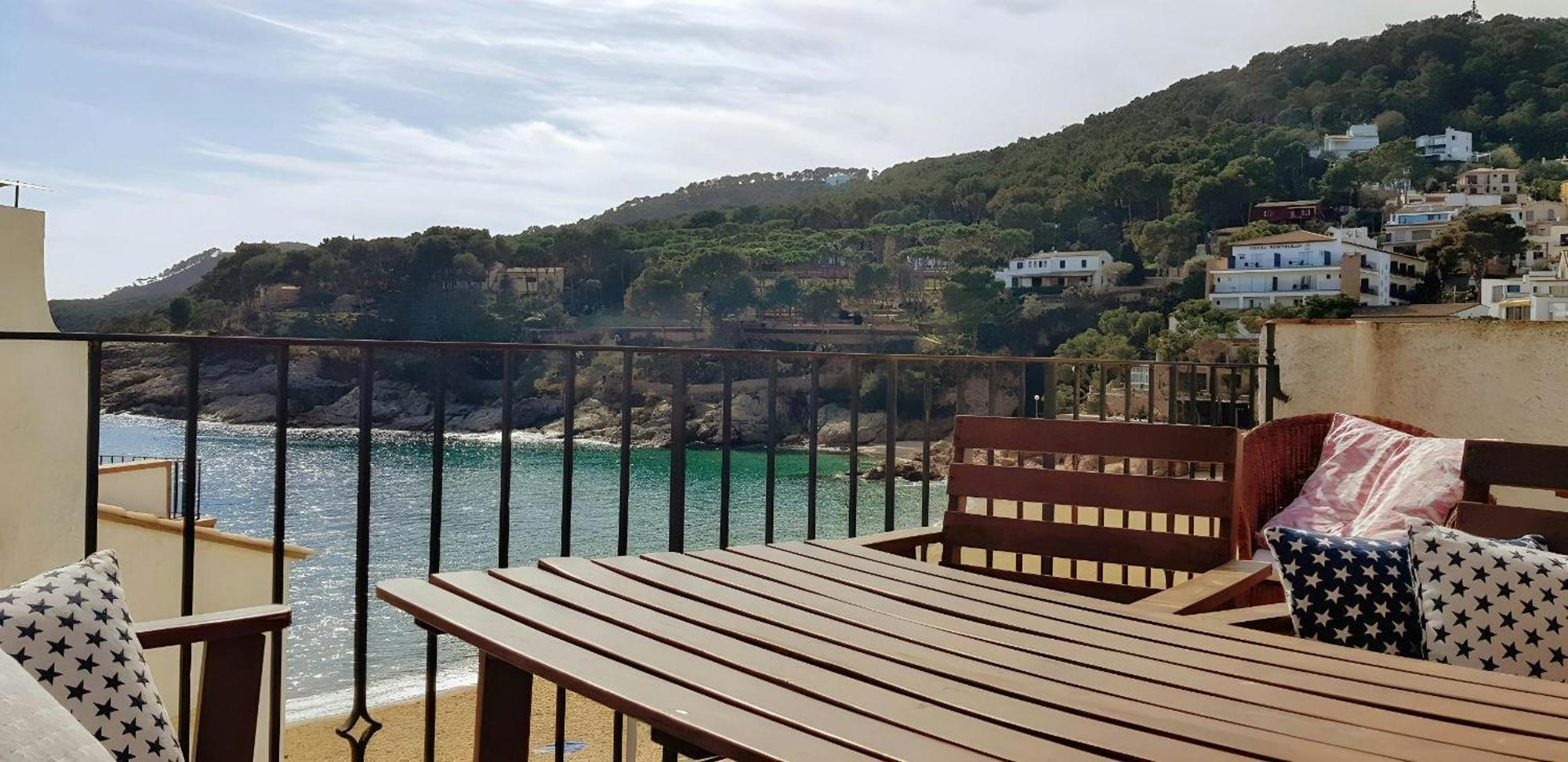Beach 2 - Terrace Penthouse On The Beach * Tamariu
