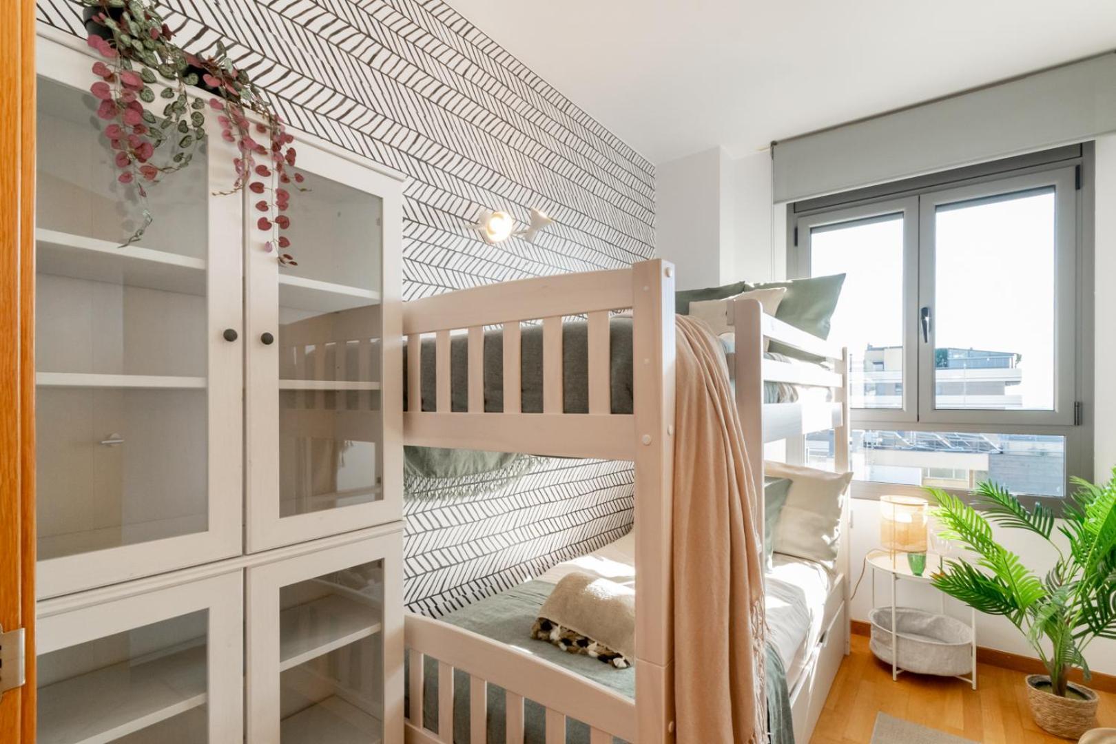 Apartment Penthouse With Private Terrace & Pool Access Cornella de Llobregat