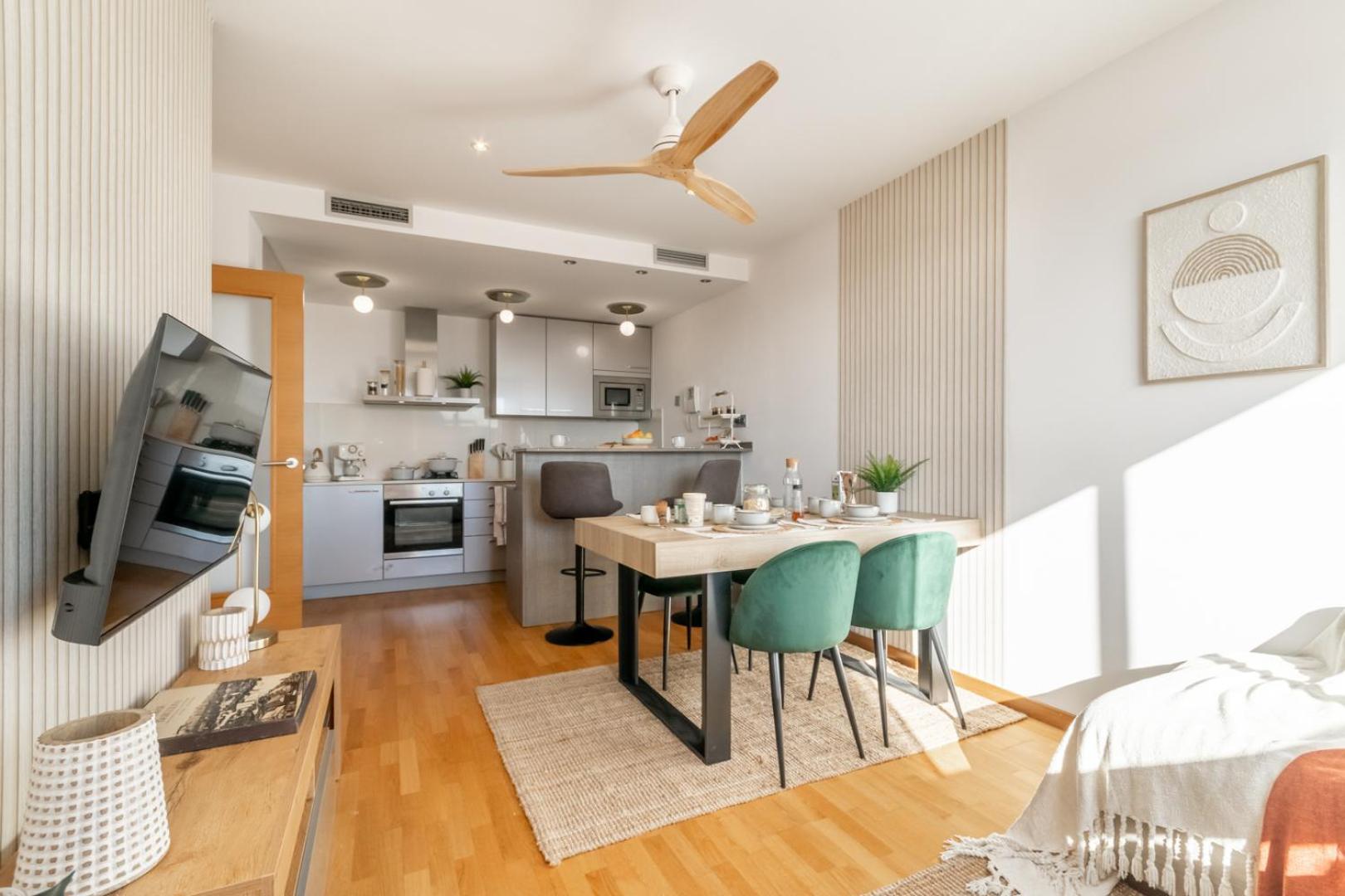Penthouse With Private Terrace & Pool Access Cornella de Llobregat