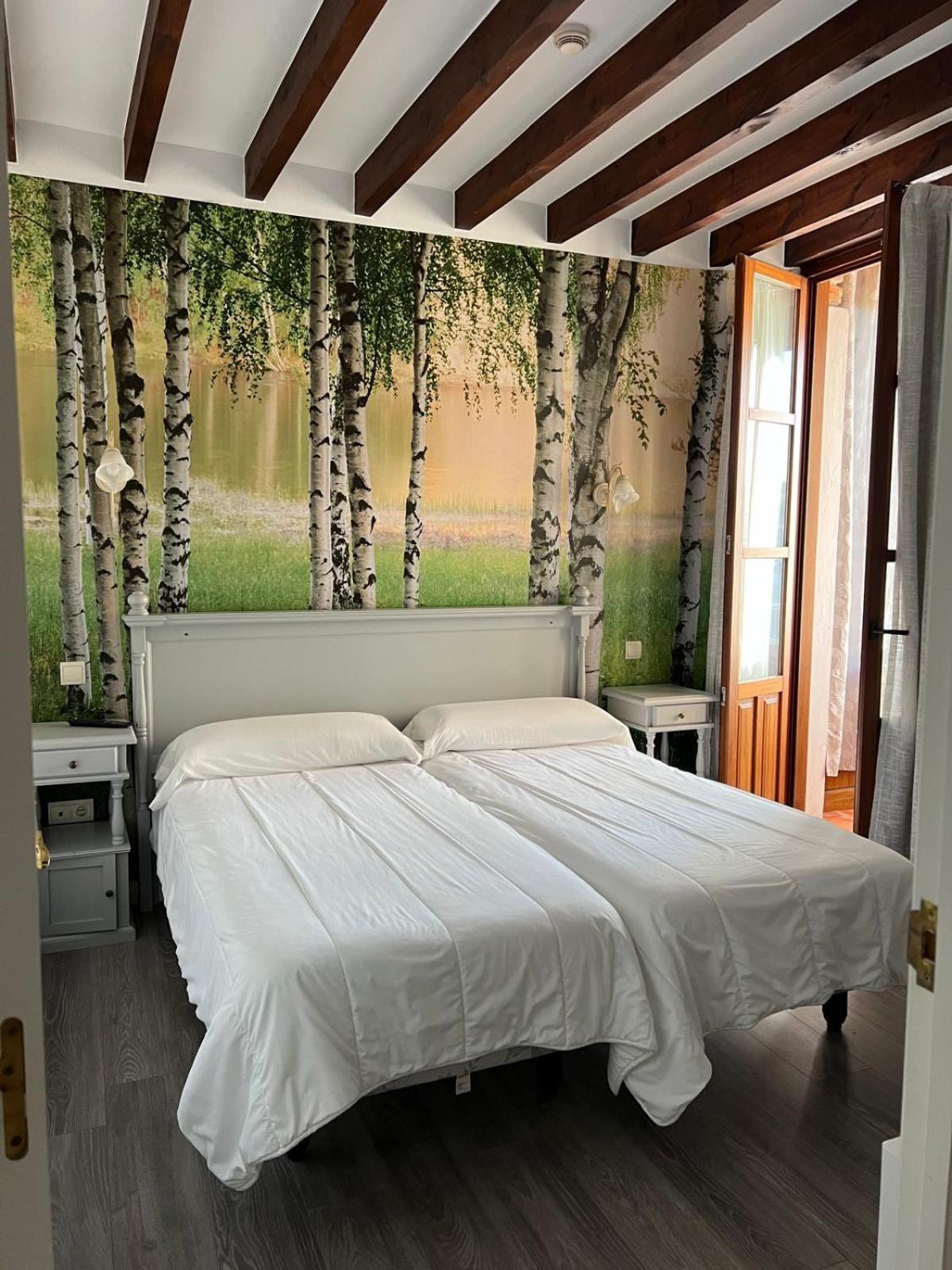 Hotel Maria Revilla De Camargo