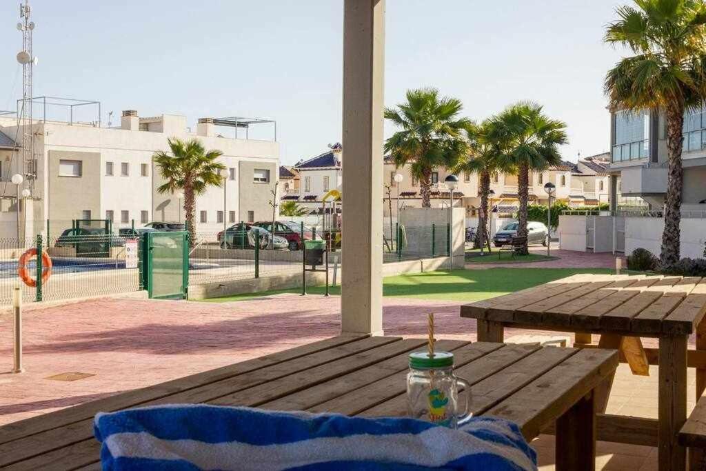 Pink Oasis Apartamento Alicante