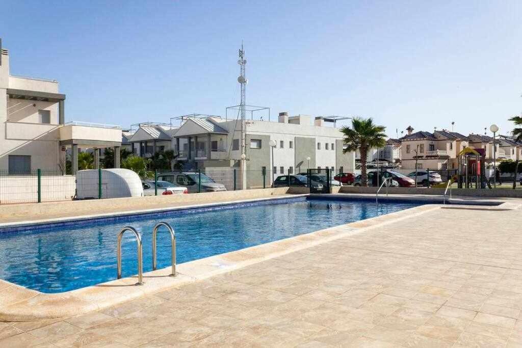 Pink Oasis Apartamento Alicante