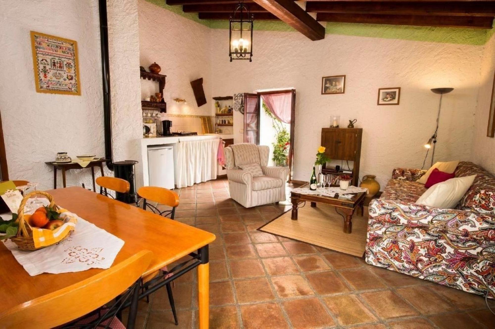In El Mit Garten, Grill Und Terrasse Сasa de vacaciones