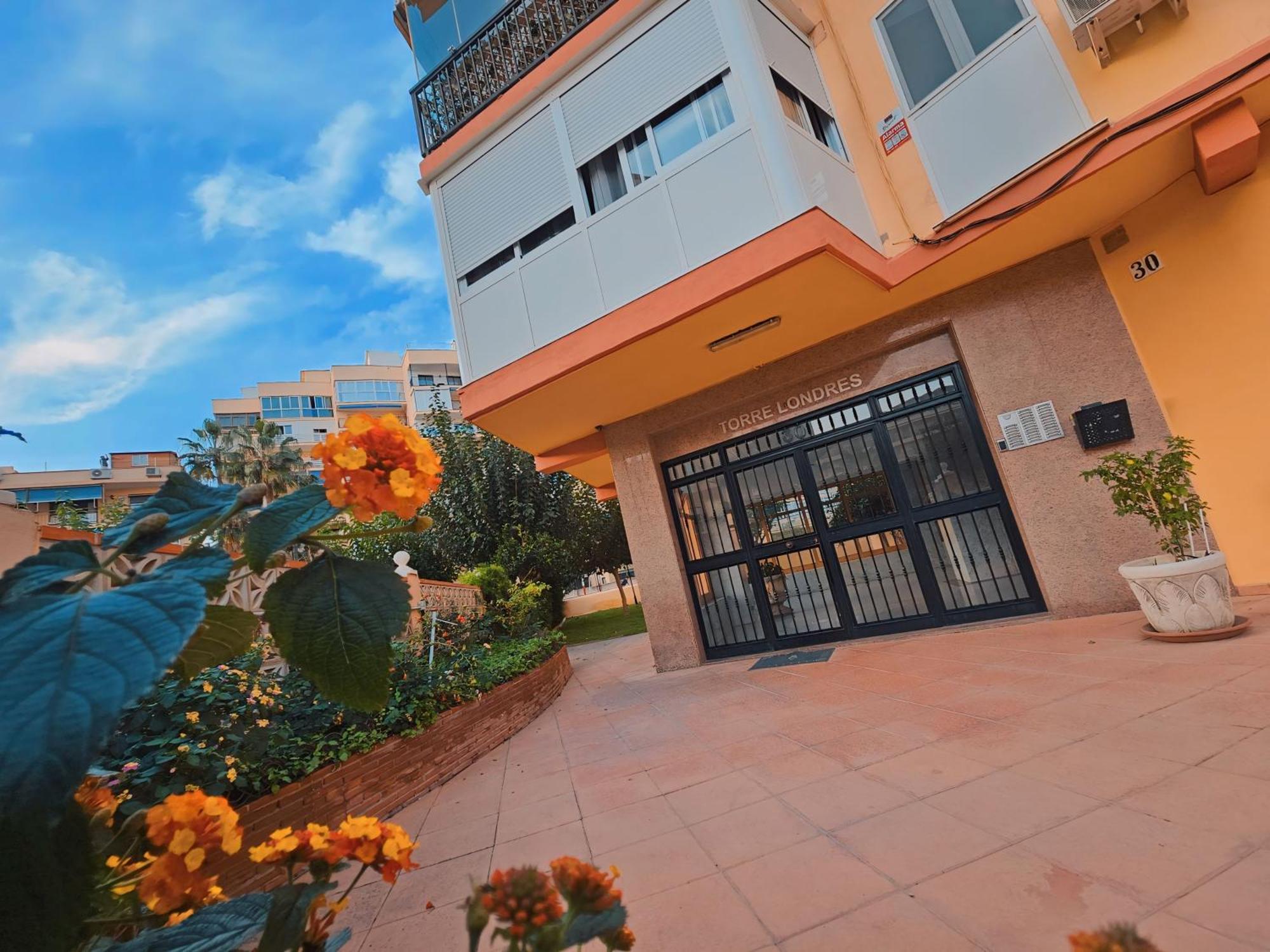 Paseo Maritimo De Playamar Apartment *