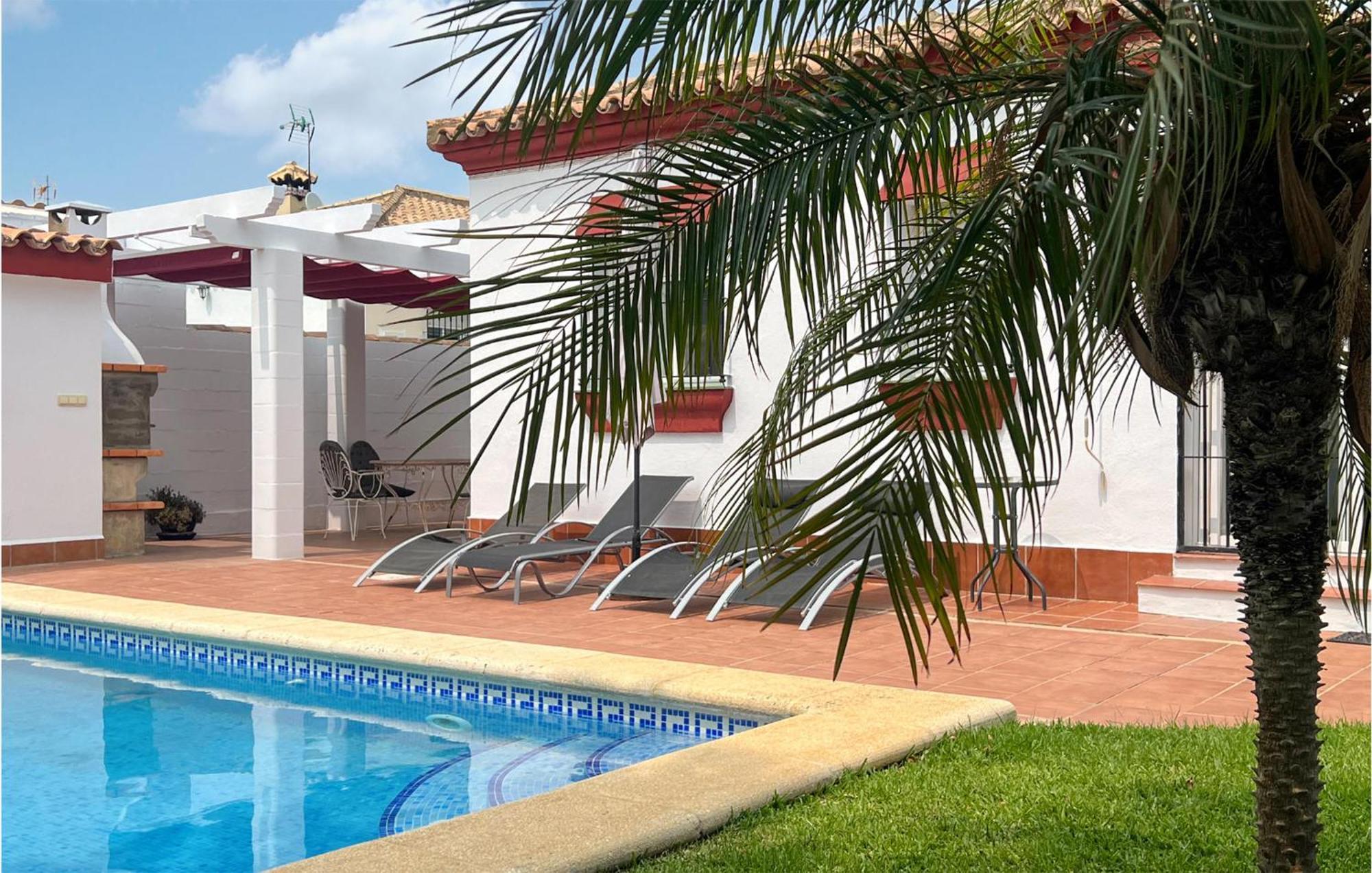Lovely In Chiclana De La Fronter With Wifi Chiclana de la Frontera