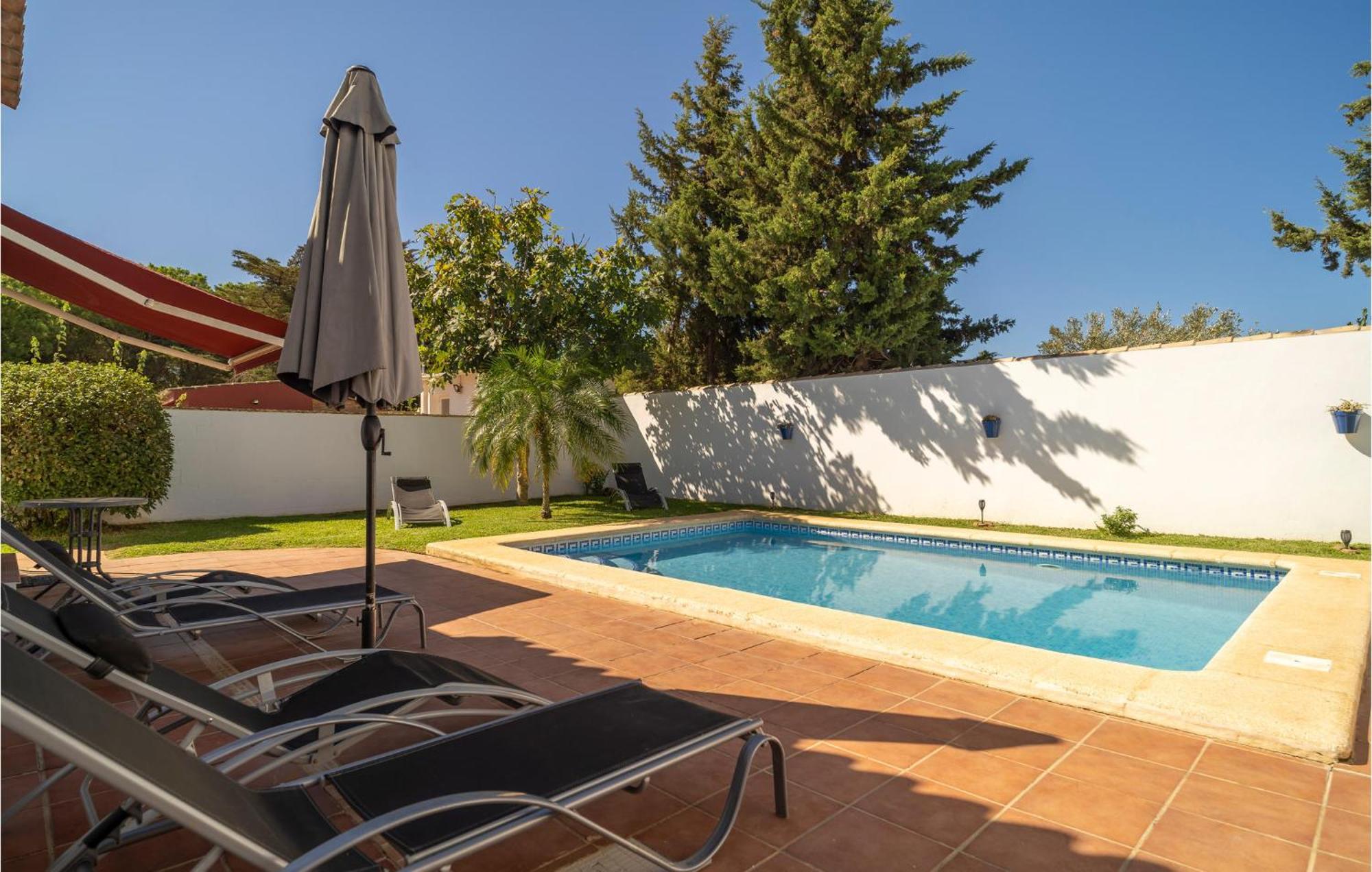Lovely In Chiclana De La Fronter With Wifi Сasa de vacaciones Chiclana de la Frontera