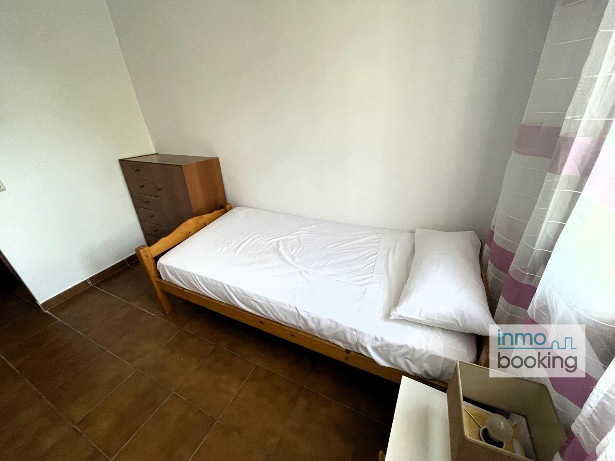 Mediterrania, Con Piscina Y Barbacoa Holiday home