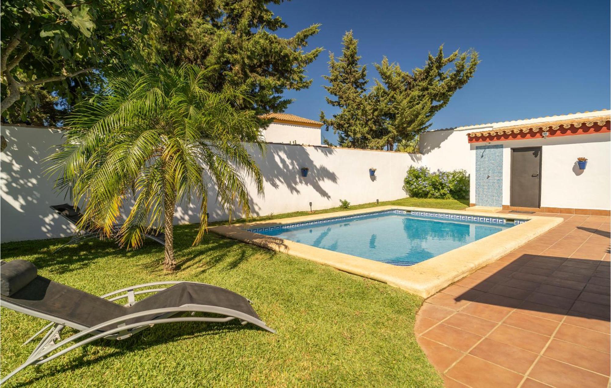 Сasa de vacaciones Lovely In Chiclana De La Fronter With Wifi *