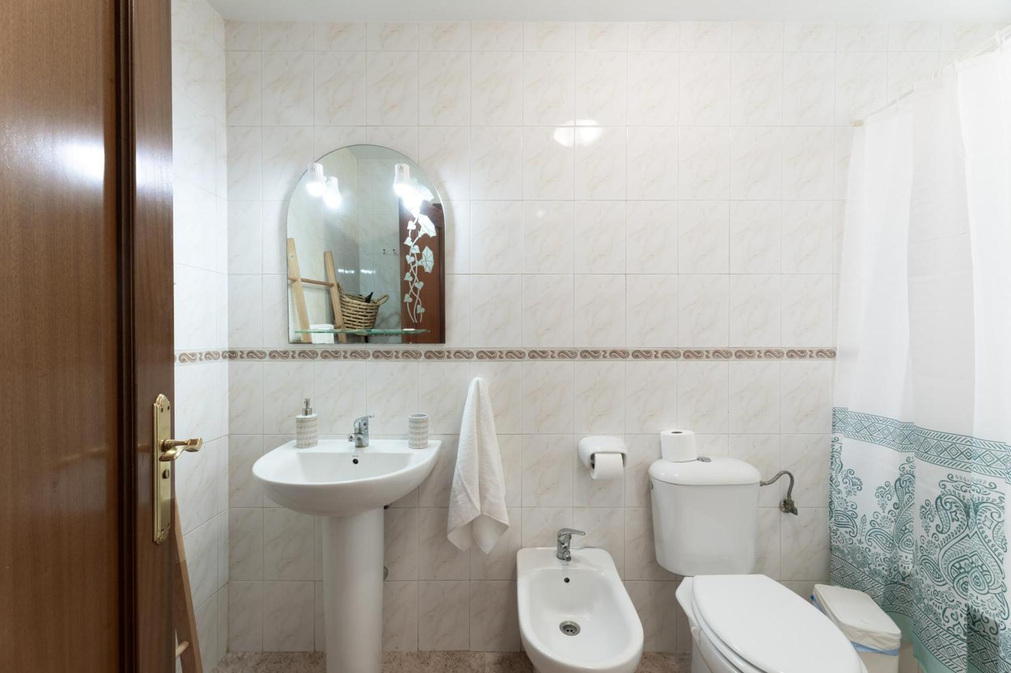 Leoncio Apartment *
