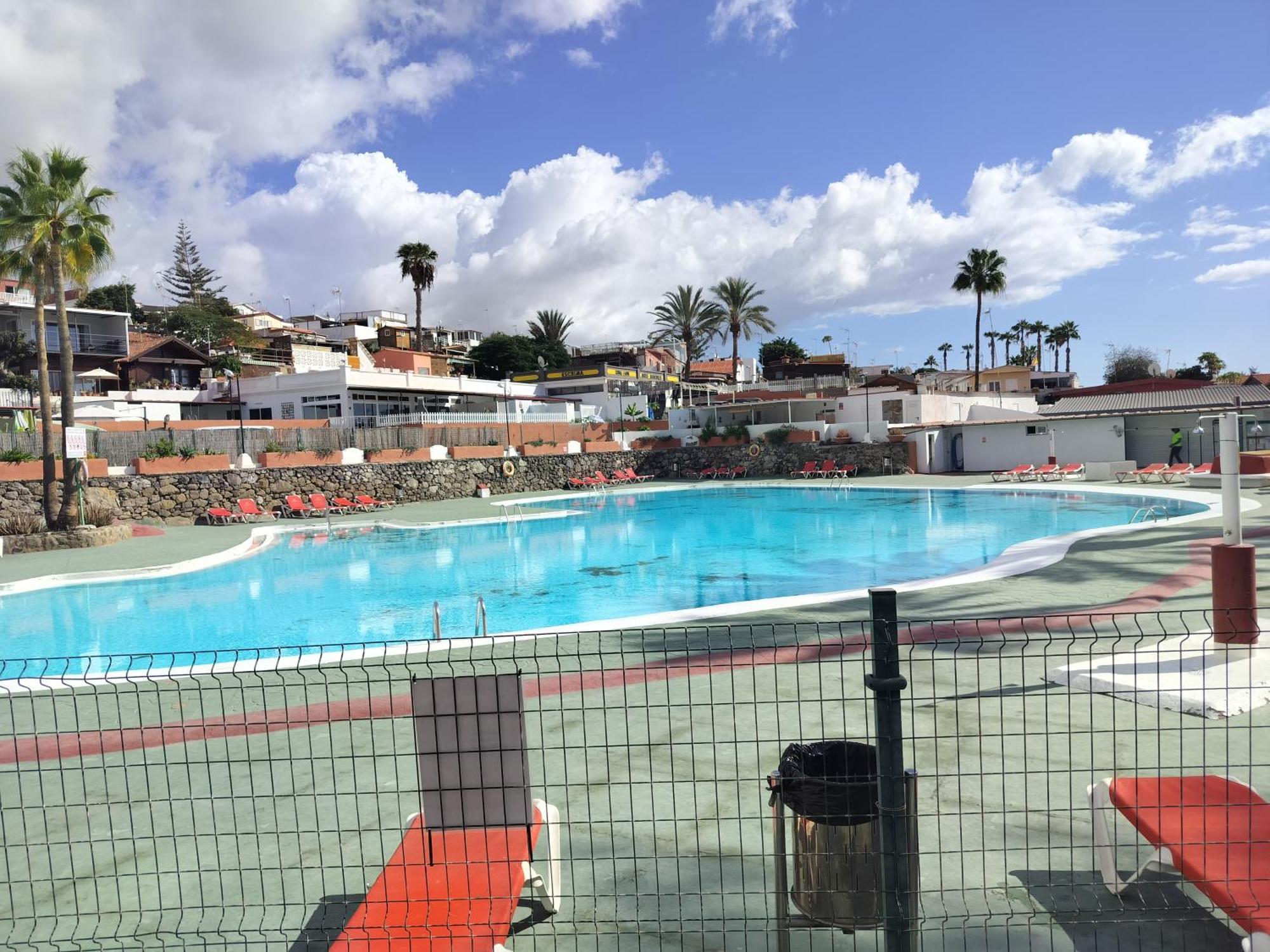 Piscina Club Apartamento