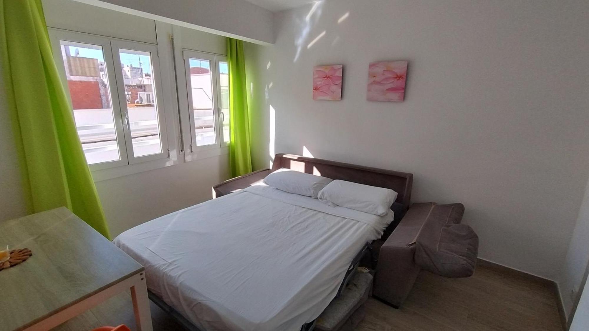 Rosesapparts Onamar & Parking Apartamento *