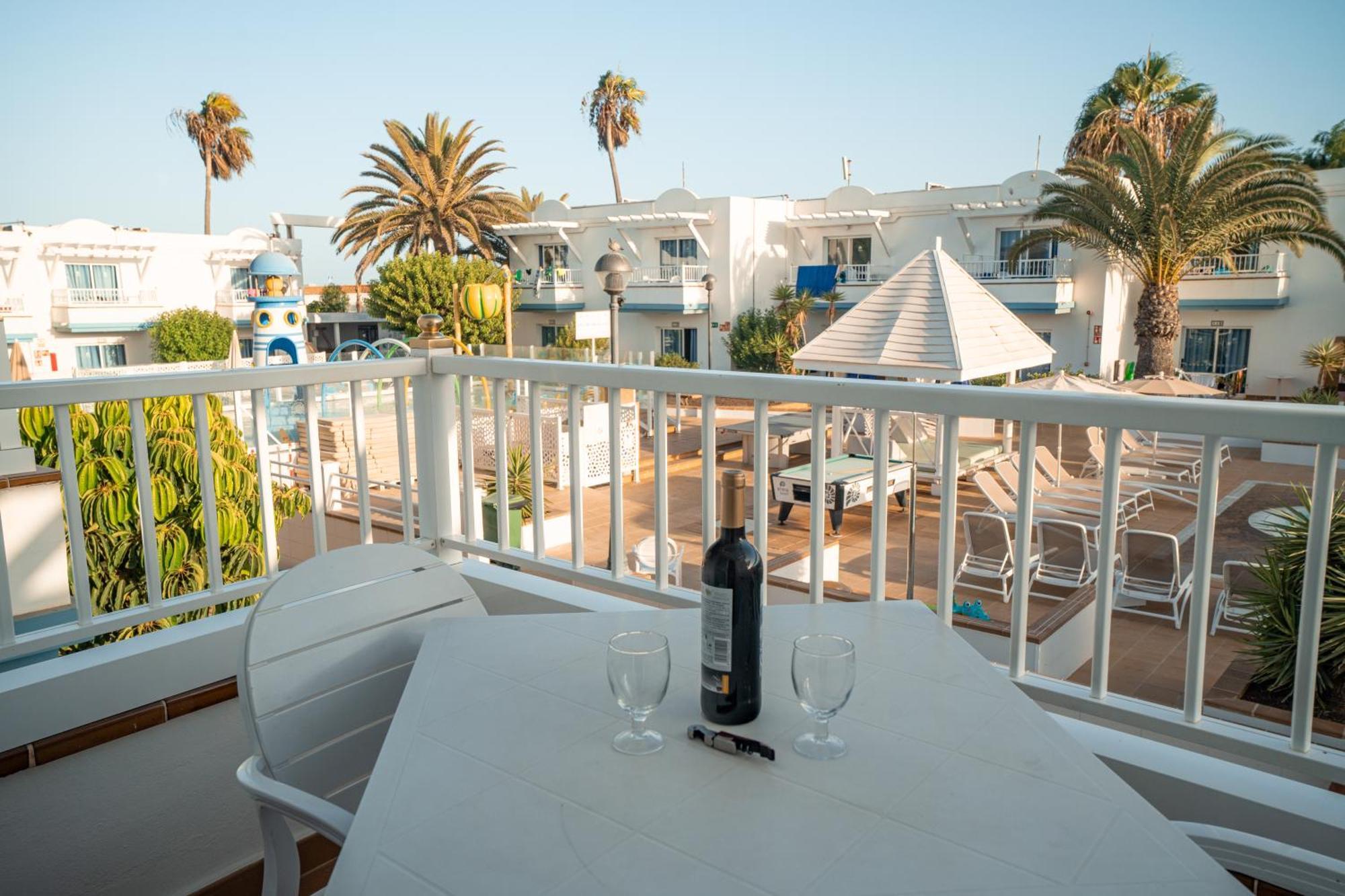 Arena Apartahotel 3*