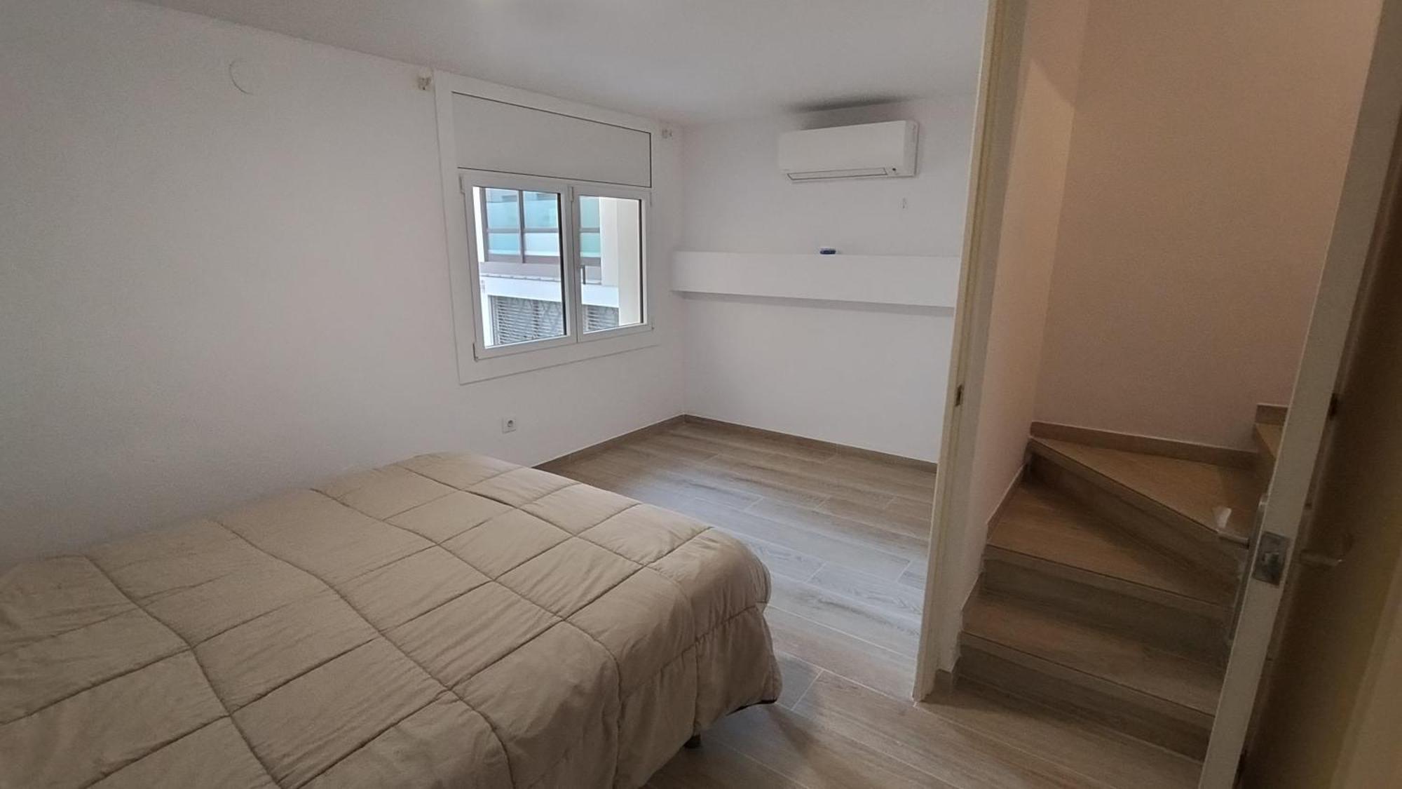 Rosesapparts A20demar Triplex Apartment