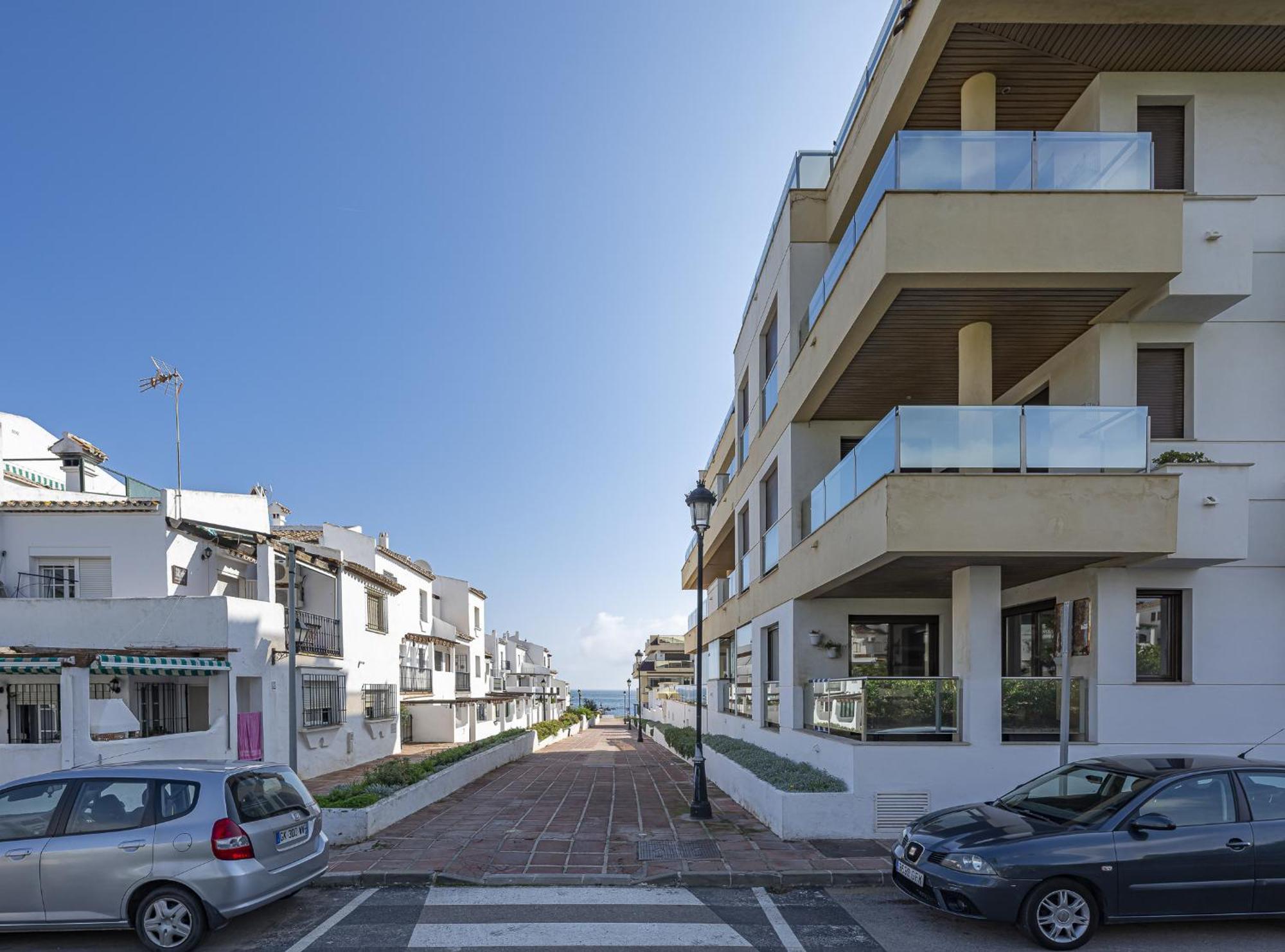 2218-duplex First Line With Sea View *