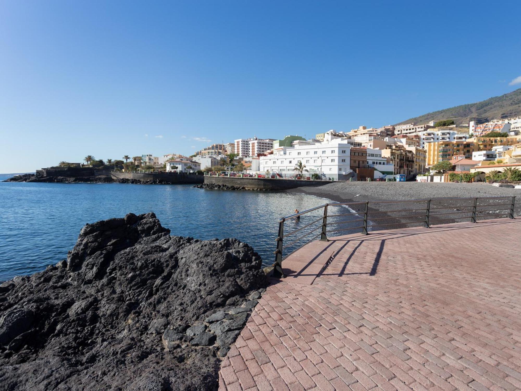 Live Caletillas Familiar Garoe Santa Cruz de Tenerife