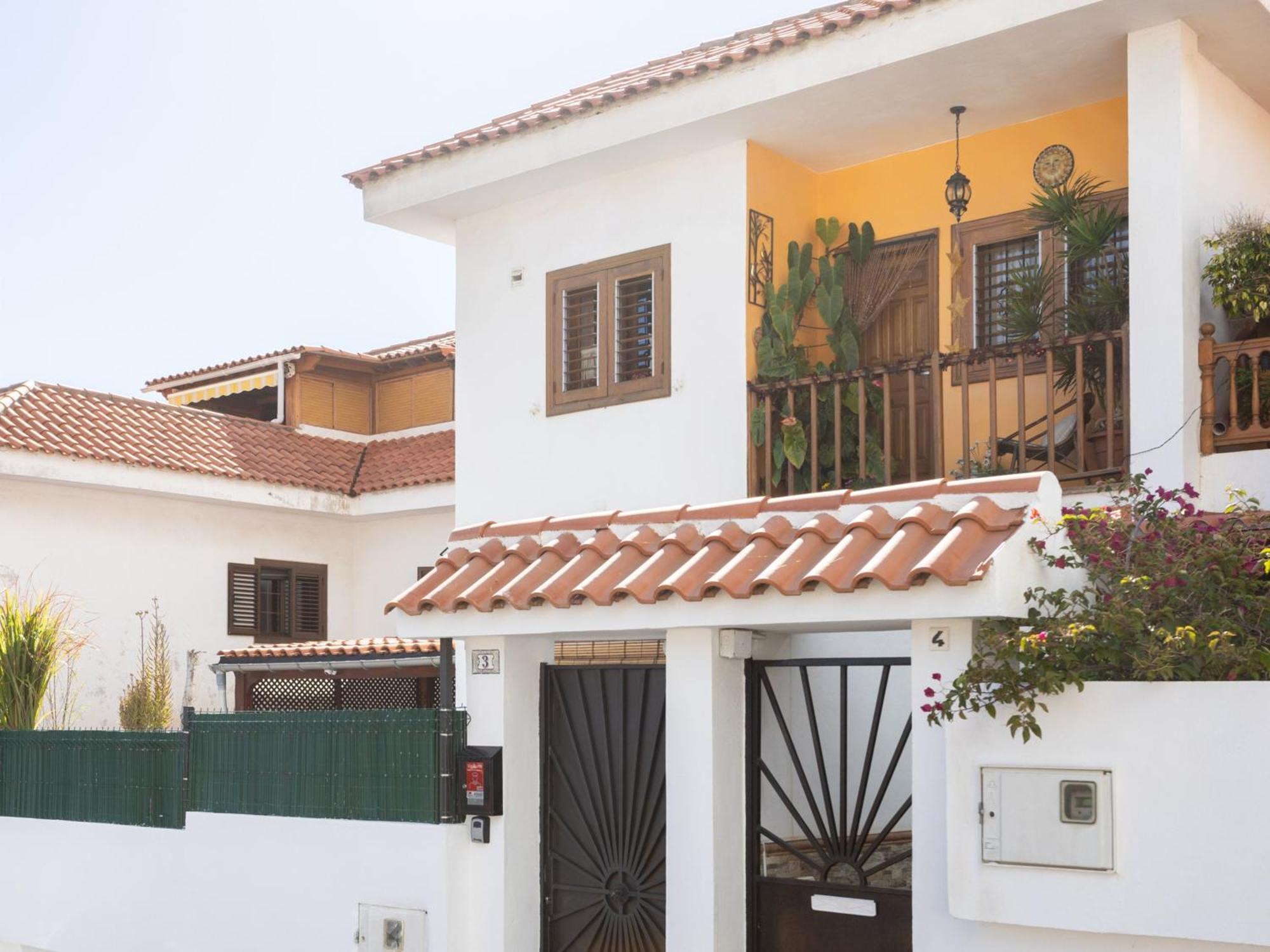 Live Caletillas Urb Corales Apartment *