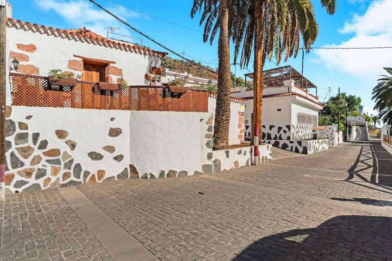 Holiday home La Escuela De La Sorrueda By Villas Rivero *