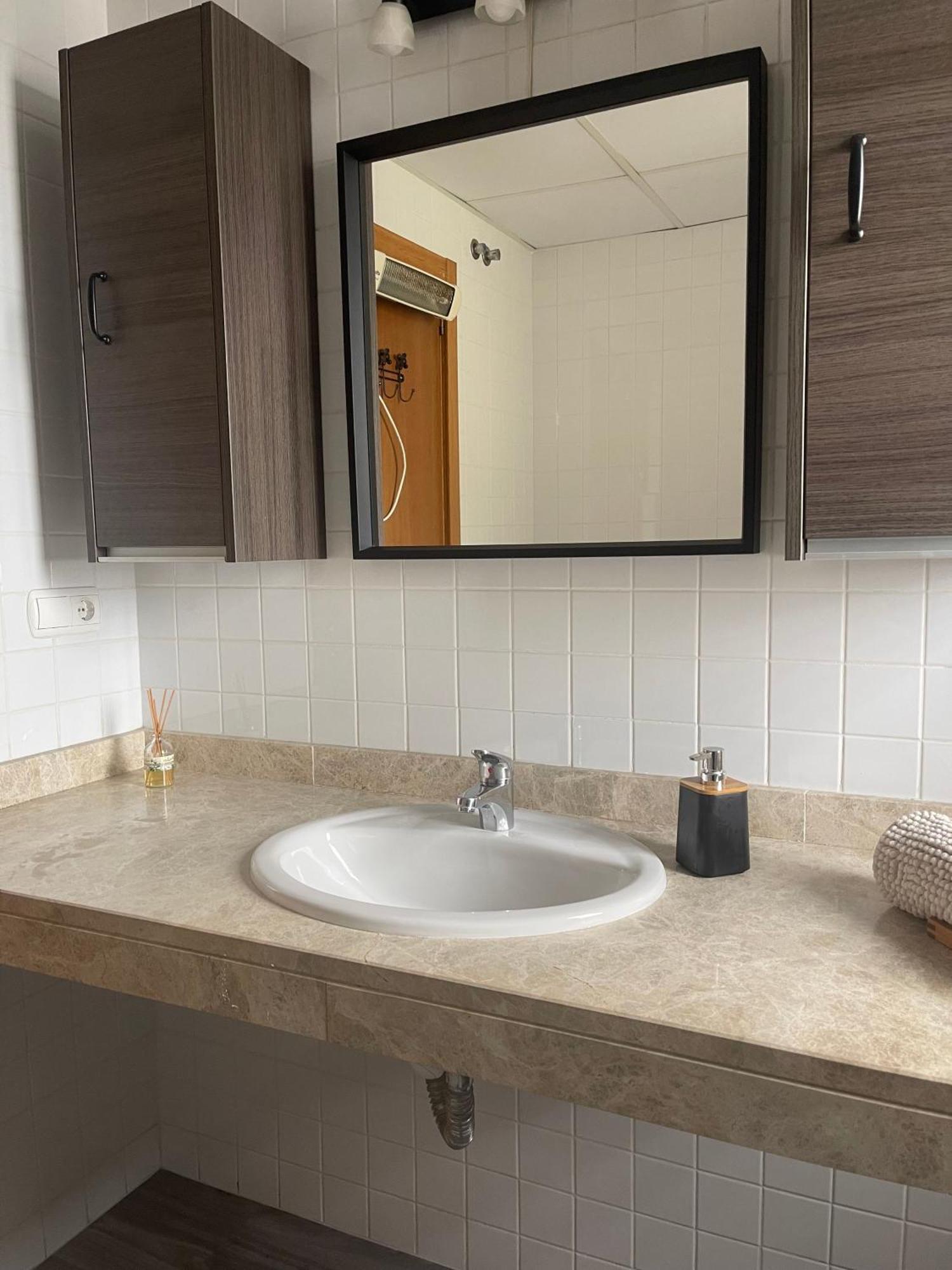 Astral-habitacion Doble Privada En Casa Compartida-uebica2 * Mairena del Aljarafe