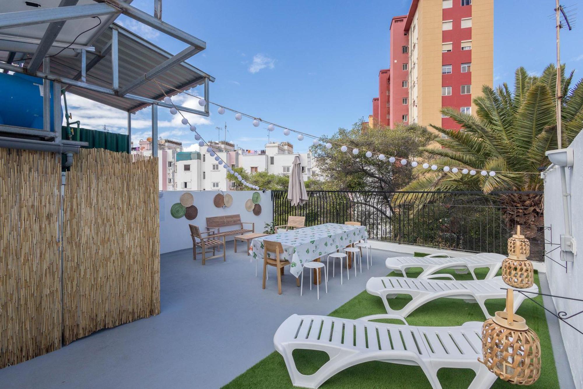 Coliving Mol-Terrace, En-Suite Bathroom, Fridge & Tv