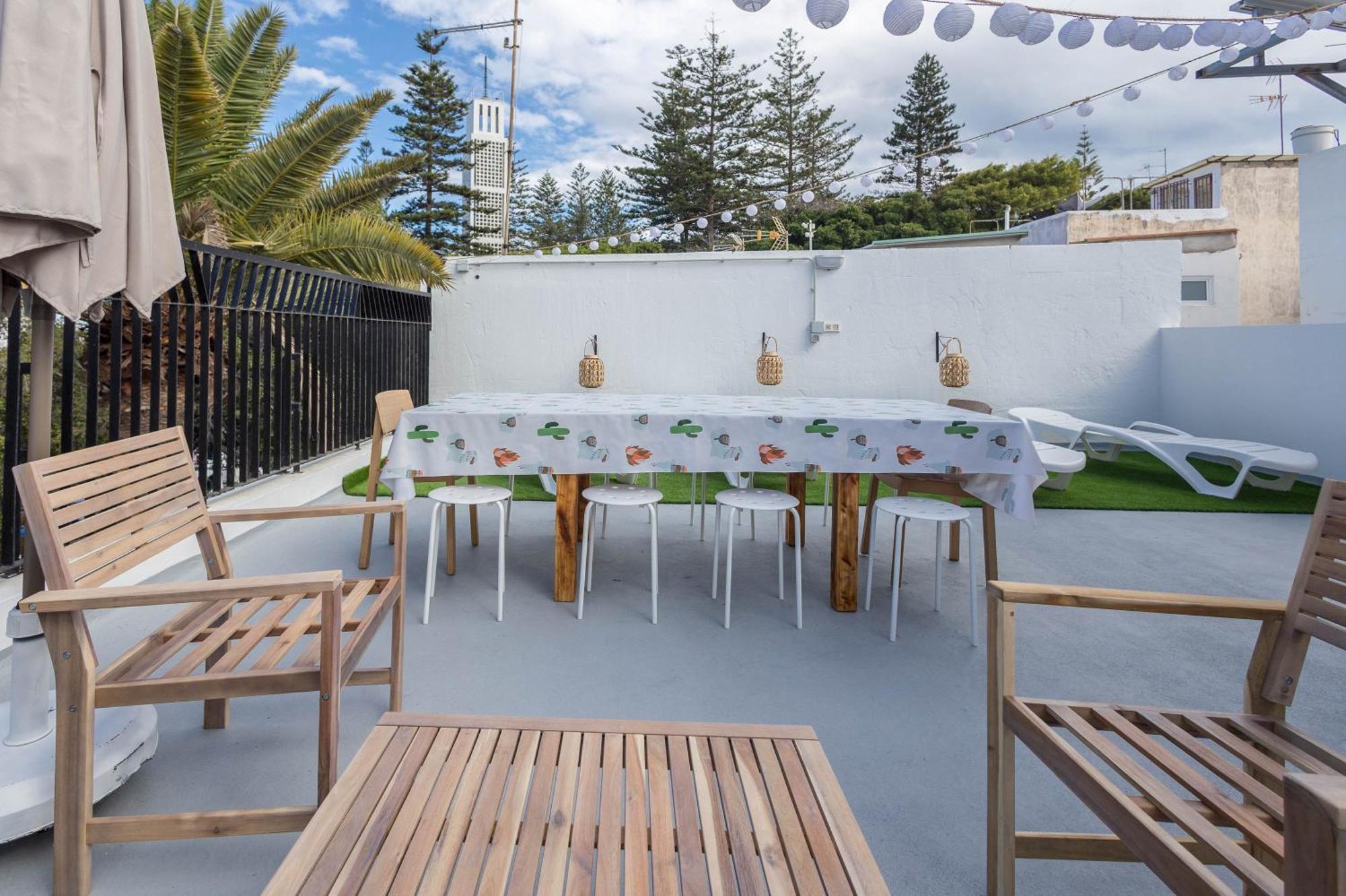 Coliving Mol-Terrace, En-Suite Bathroom, Fridge & Tv Guest house *