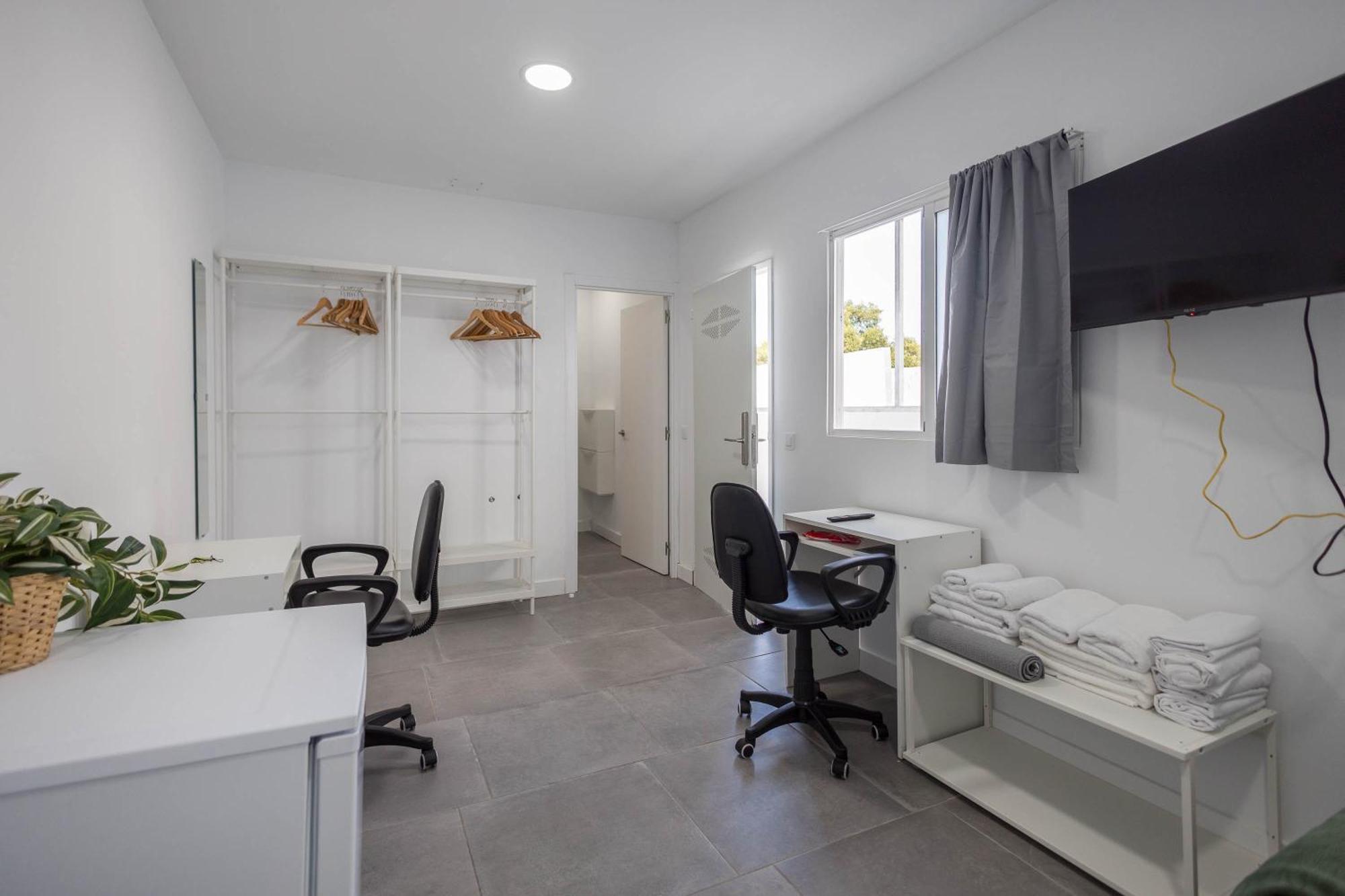 Guest house Coliving Mol-Terrace, En-Suite Bathroom, Fridge & Tv Las Palmas de Gran Canaria