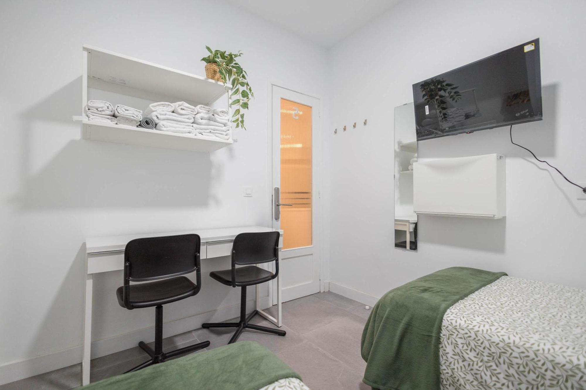 Coliving Mol-Terrace, En-Suite Bathroom, Fridge & Tv Guest house Las Palmas de Gran Canaria