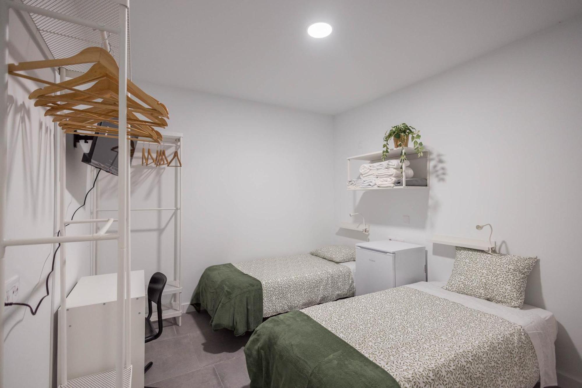 Guest house Coliving Mol-Terrace, En-Suite Bathroom, Fridge & Tv Las Palmas de Gran Canaria