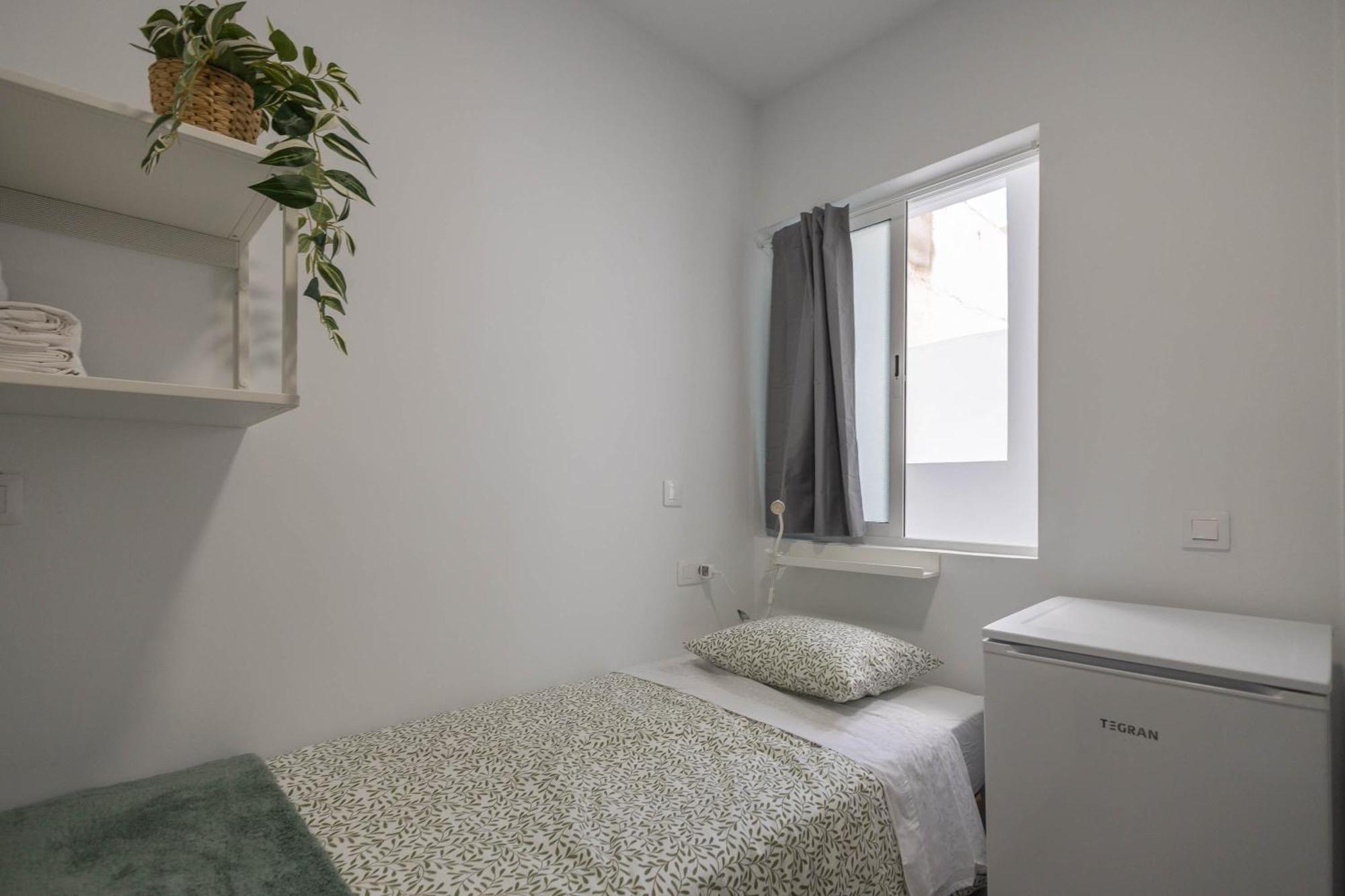 Coliving Mol-Terrace, En-Suite Bathroom, Fridge & Tv *