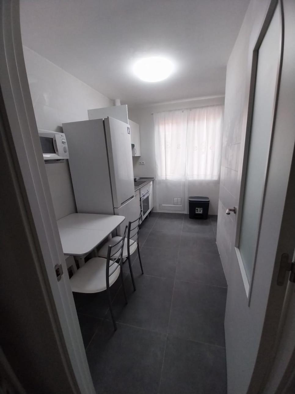 Homestay Con Balcon Centro Zona Artistica