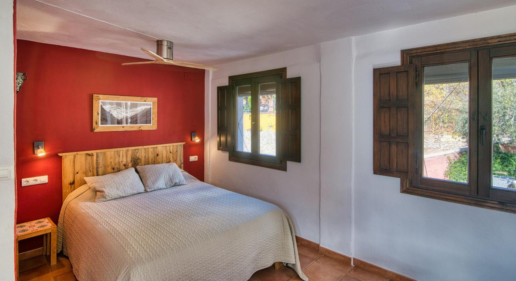 Casa Rural Arroyo De La Greda * Guejar Sierra