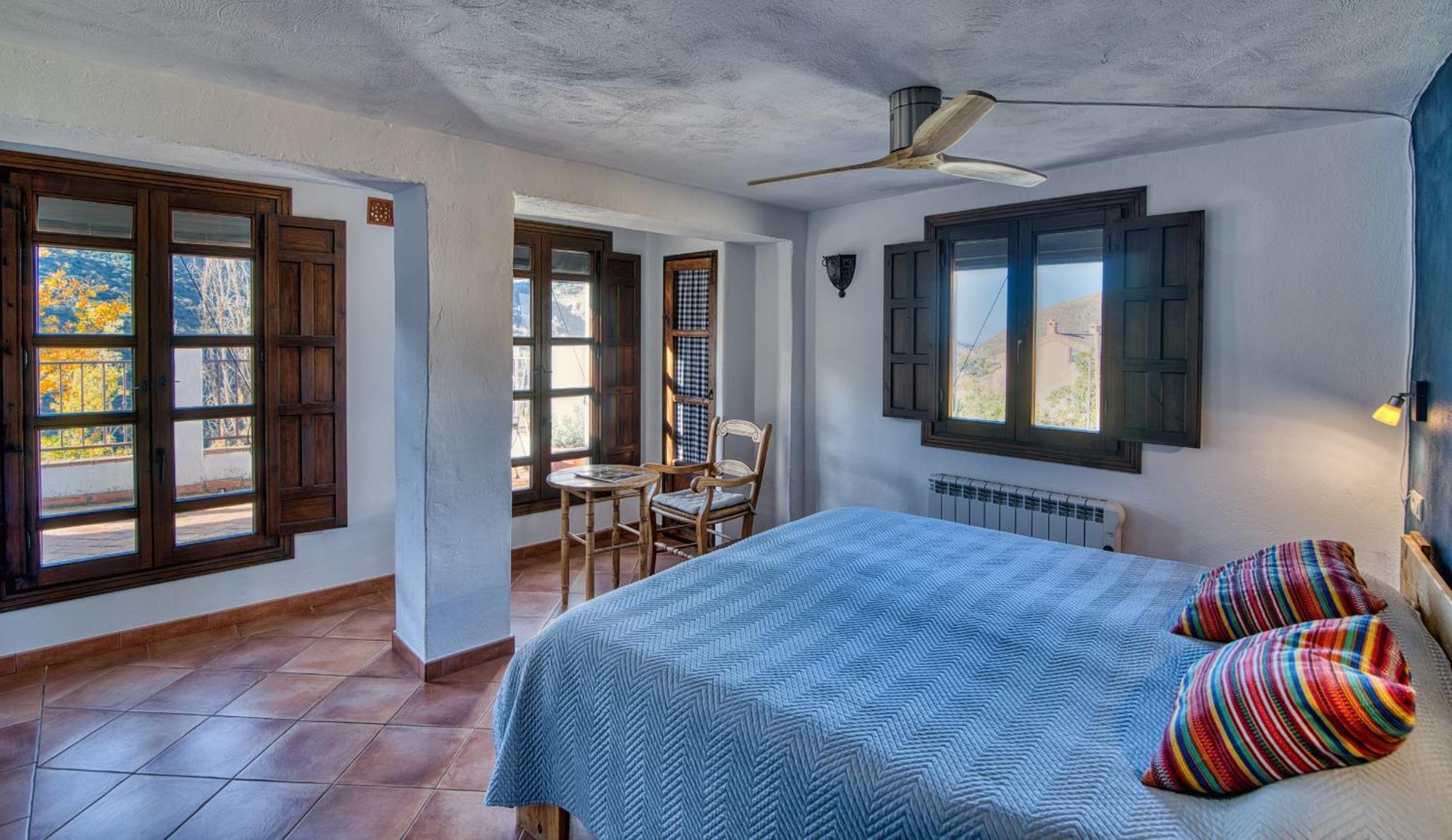 Casa Rural Arroyo De La Greda * Guejar Sierra