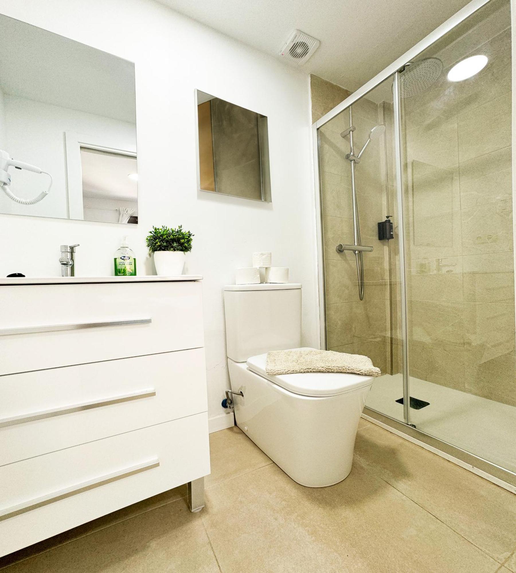 Hawkins Costa 1a Apartment Algeciras