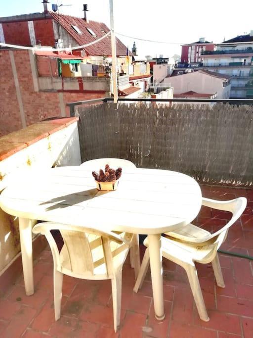 Doble Exterior En Piso Compartido * Sant Cugat del Vallès