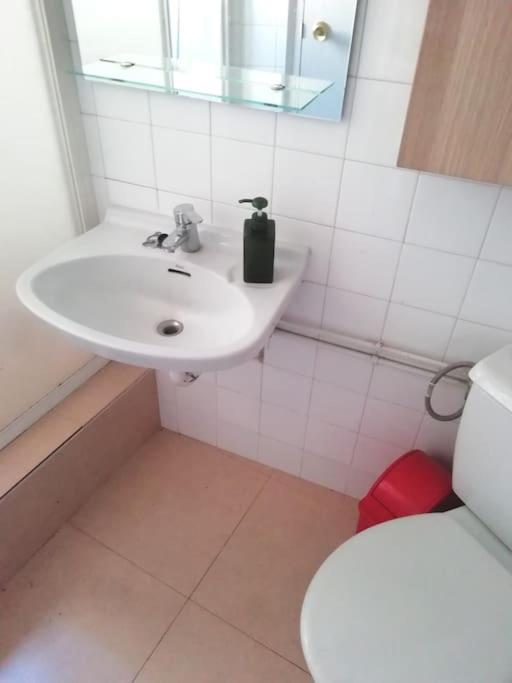 Doble Exterior En Piso Compartido Sant Cugat del Vallès