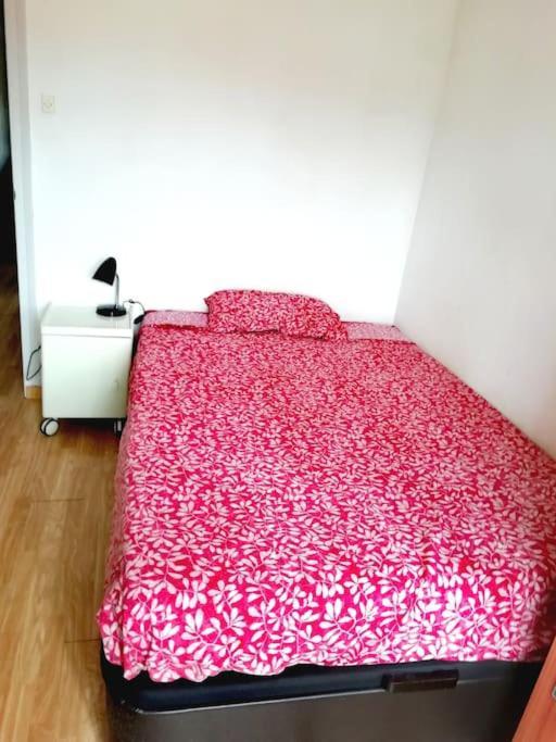Doble Exterior En Piso Compartido Apartamento Sant Cugat del Vallès
