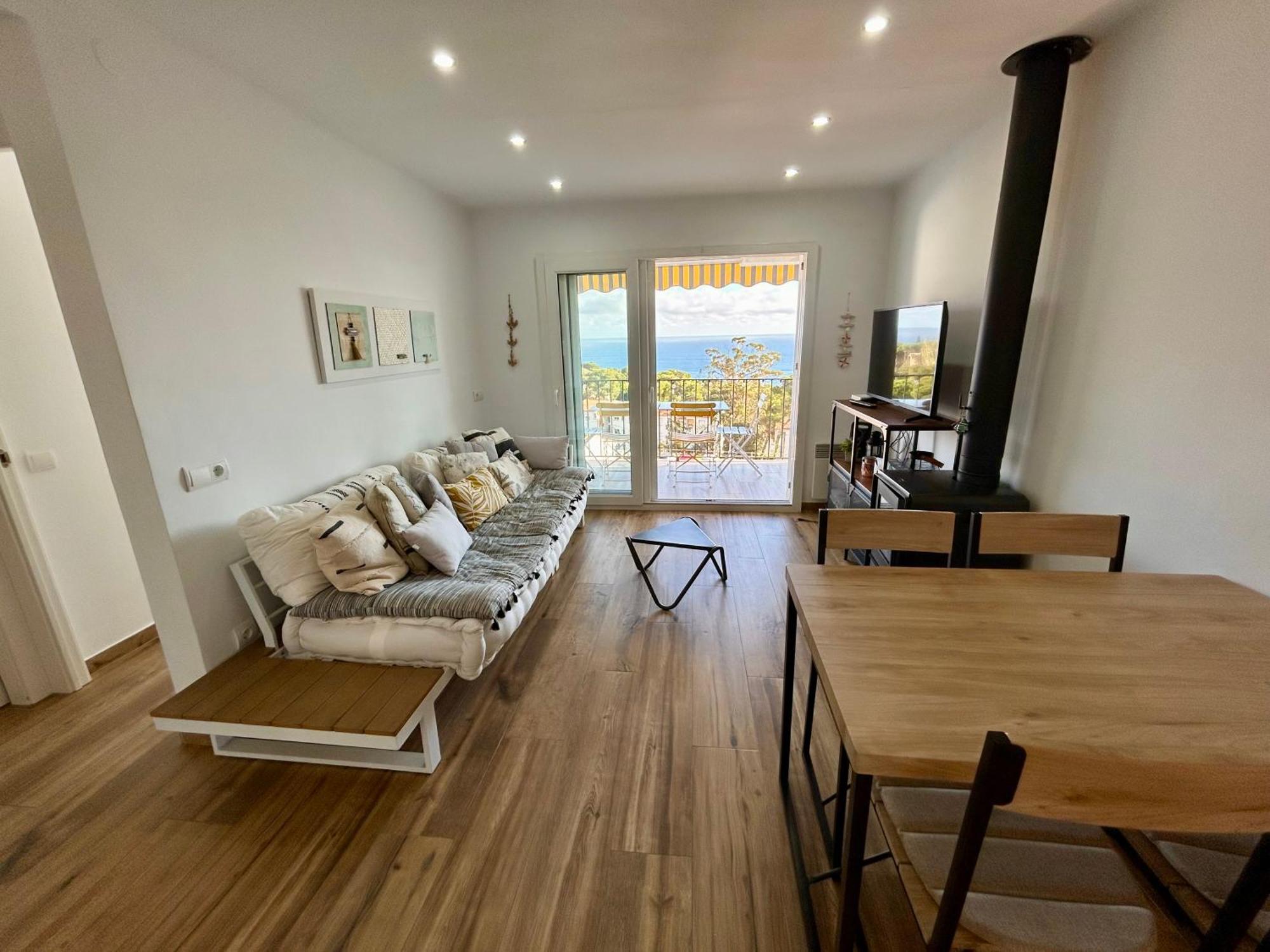 Apartment Ka Mahina A