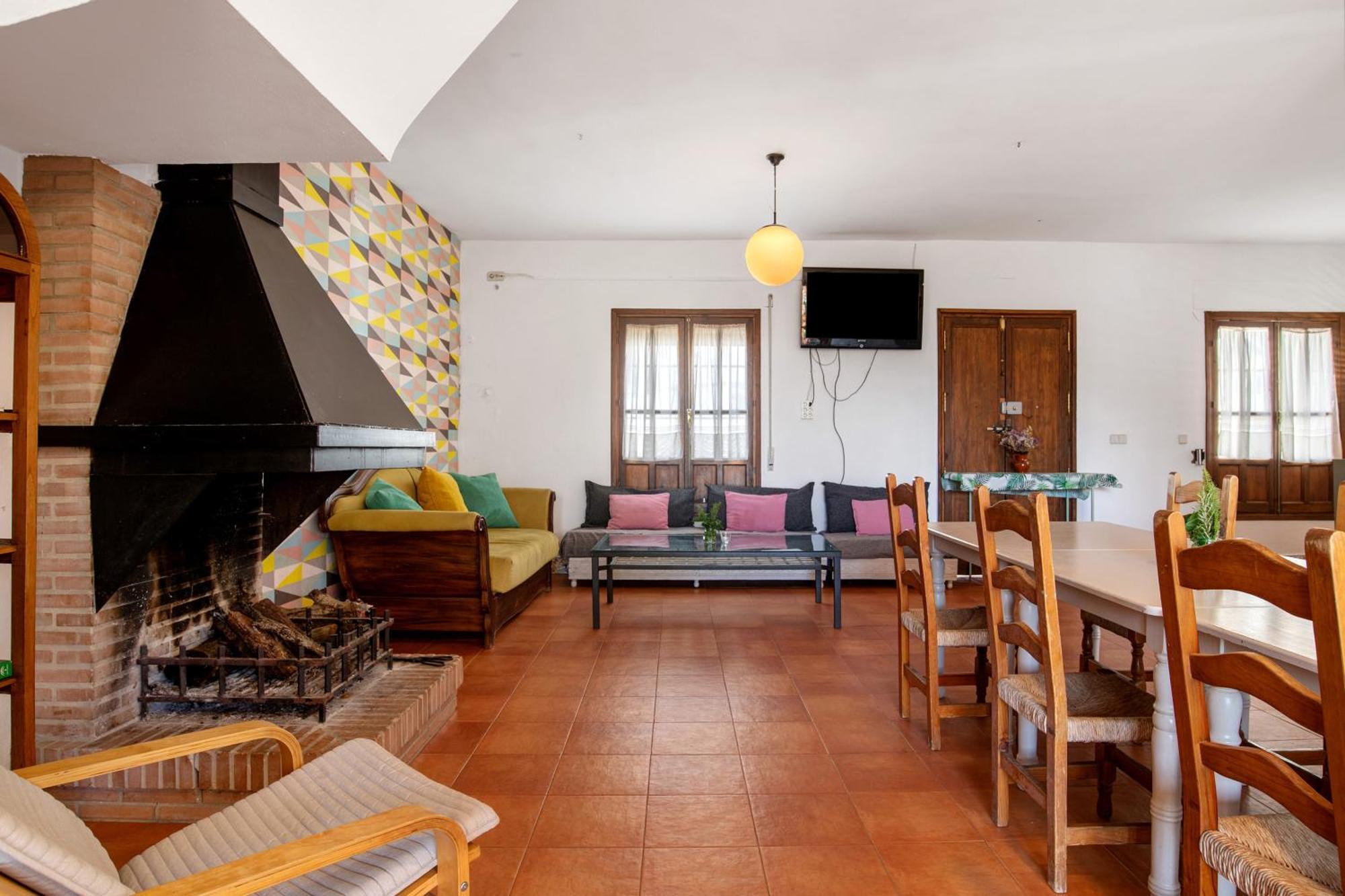Ecoalbergue Rural De Holiday home *