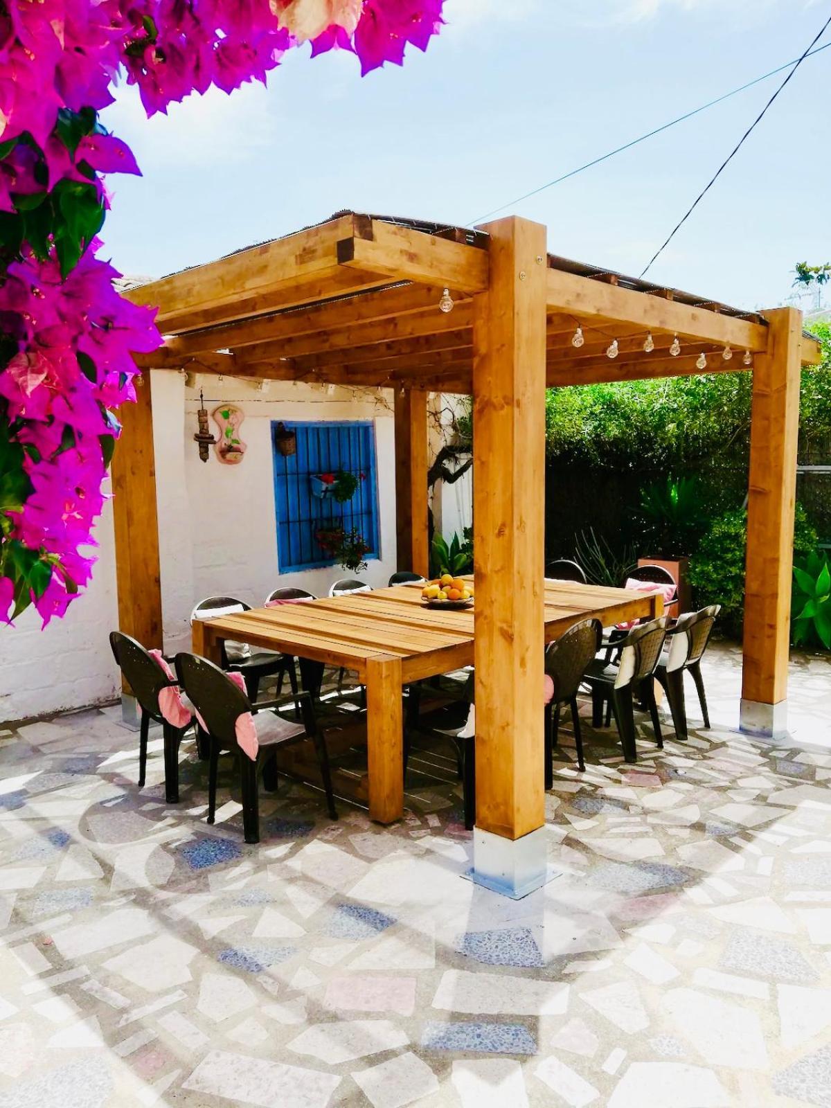 Craig, Spacious With Amazing Garden And Private Heated Pool * Ròtova