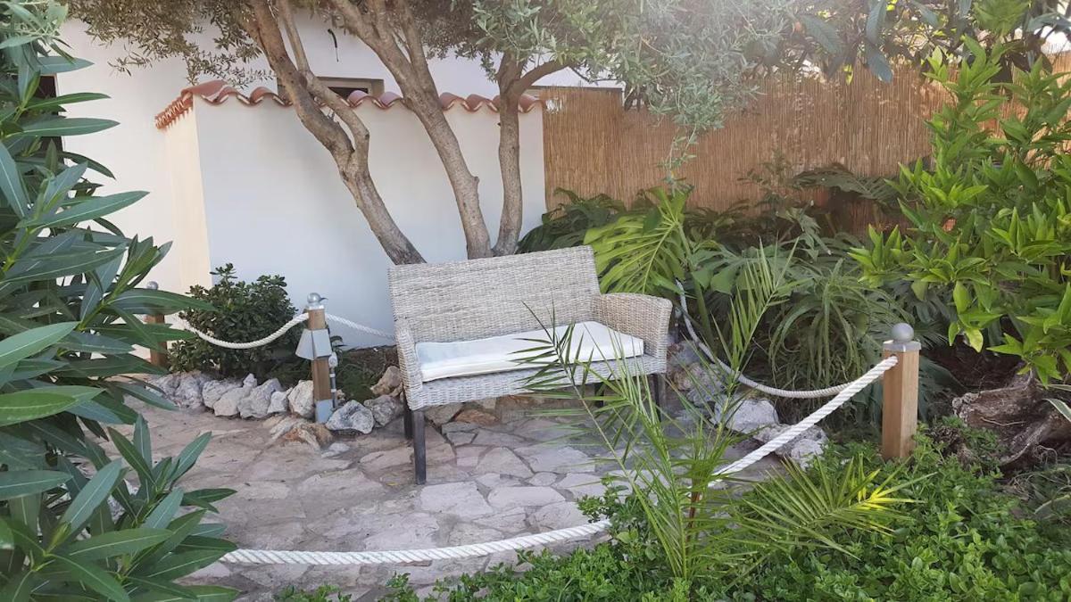 Craig, Spacious With Amazing Garden And Private Heated Pool Сasa de vacaciones