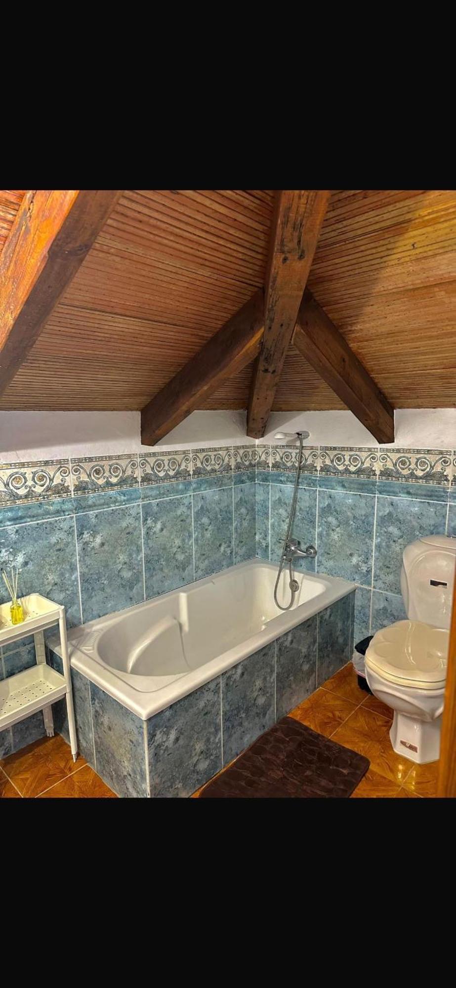 Natalia Chalet *