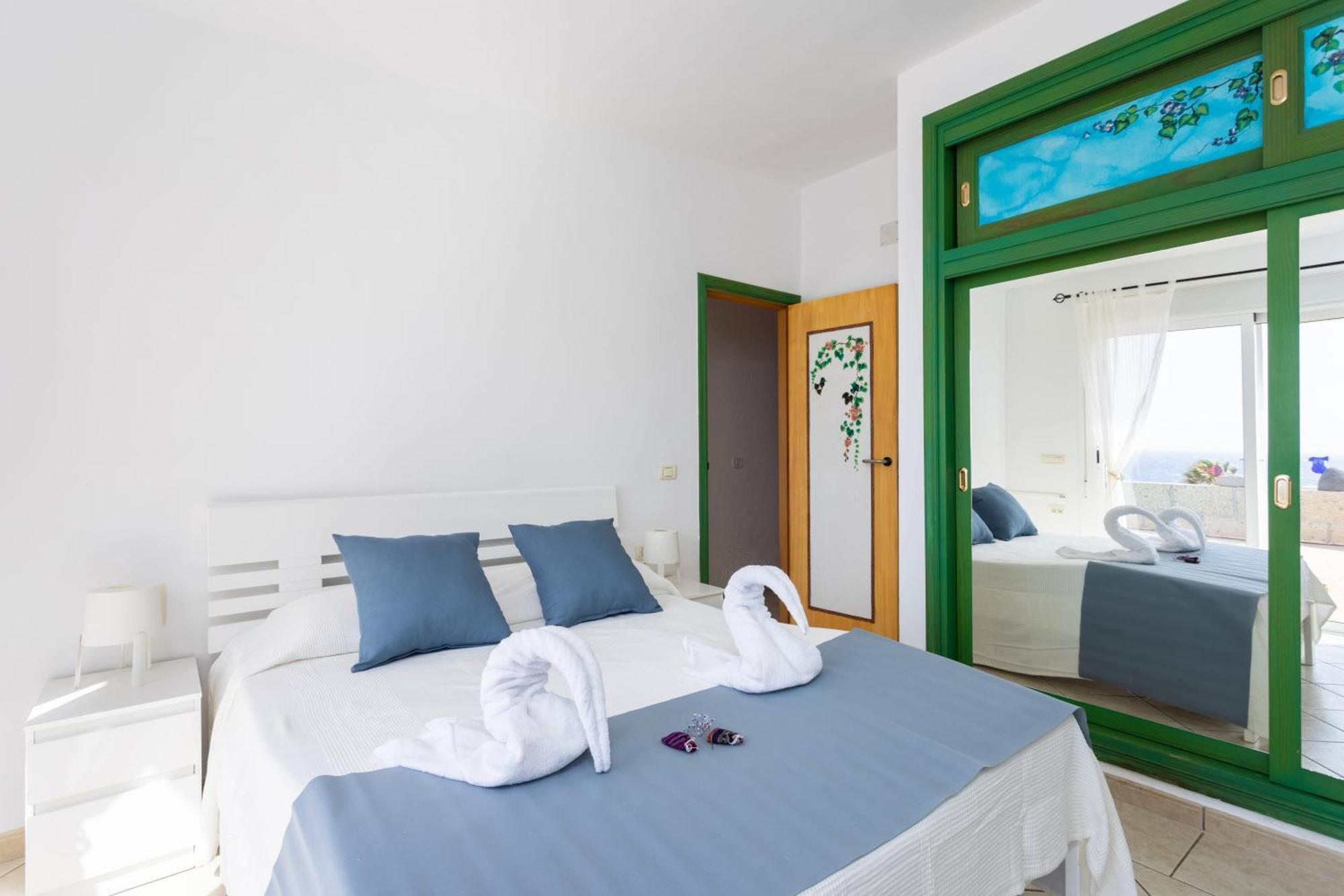 Casa Almendra: Oceanview Oasis With Private Pool And Family-friendly Amenities Holiday home