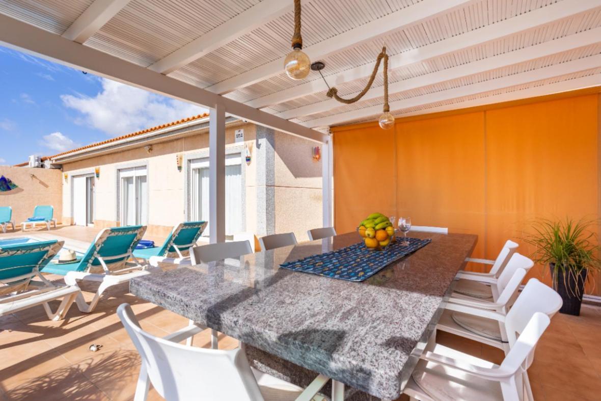 Casa Almendra: Oceanview Oasis With Private Pool And Family-friendly Amenities Holiday home La Listada