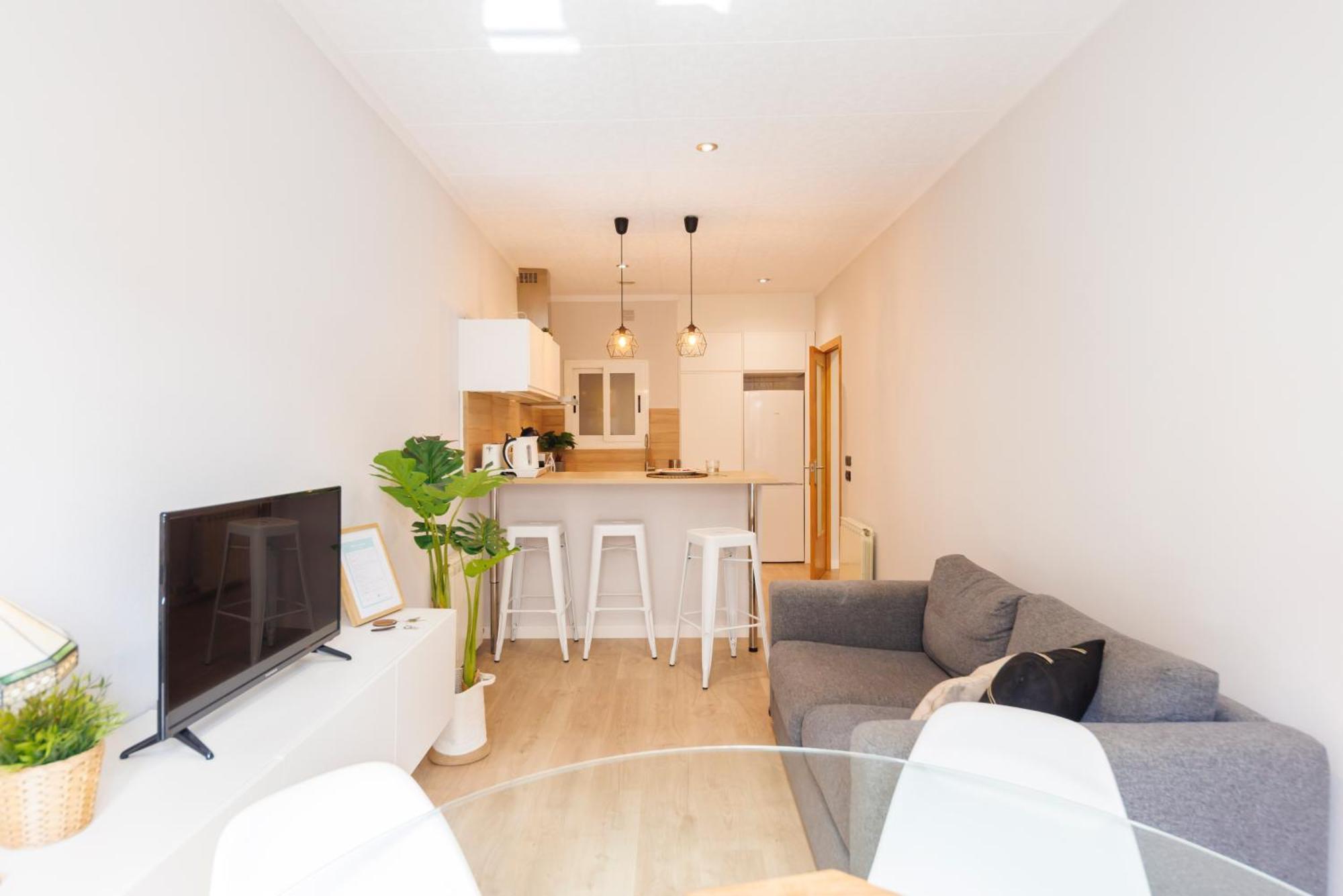 Mora 4 Apartamento *