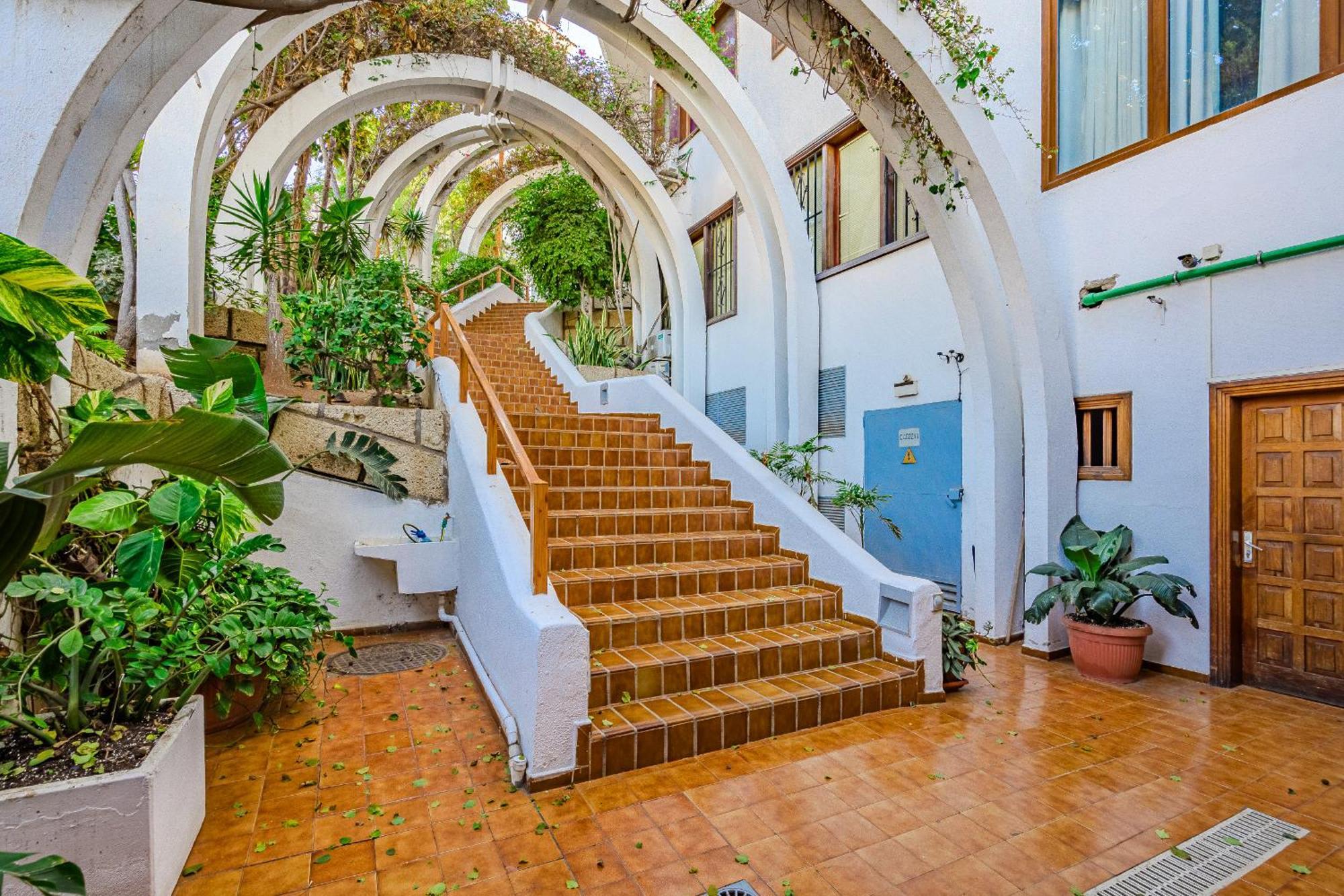 Buenavista Park Royal *