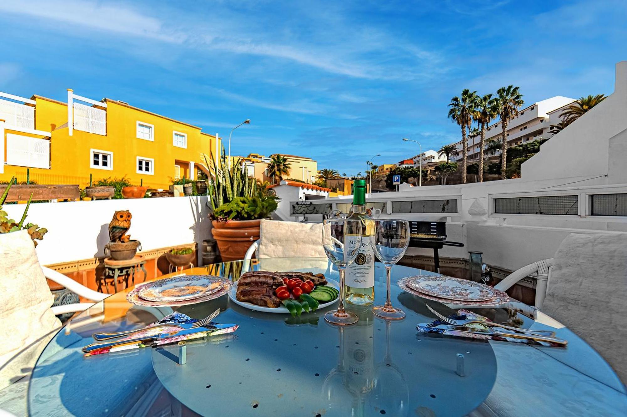 Apartment On Torviscas