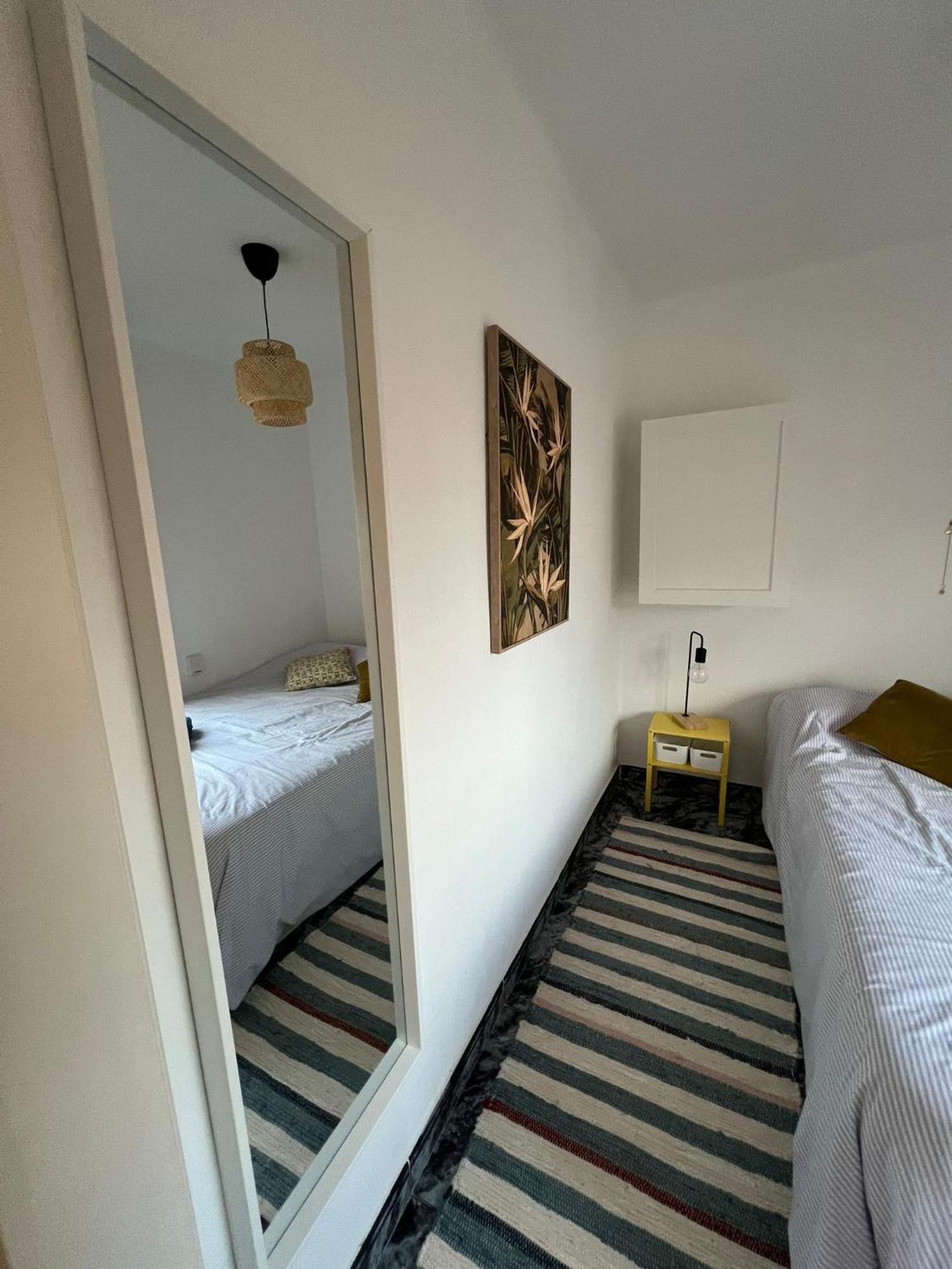 Private Double In A Shared Penthouse With Patios Hostal Sant Adrià de Besòs