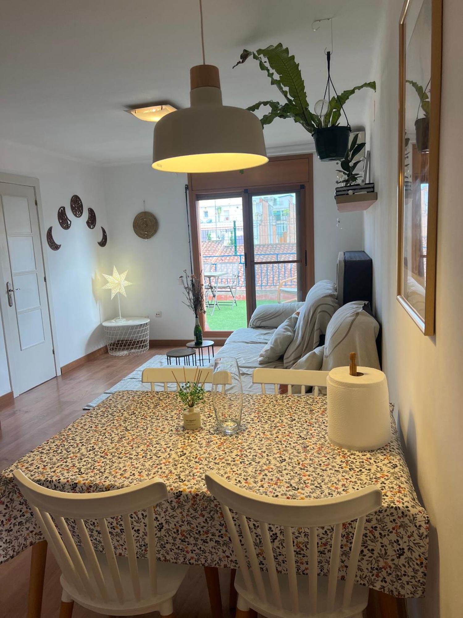 Private Double In A Shared Penthouse With Patios Sant Adrià de Besòs